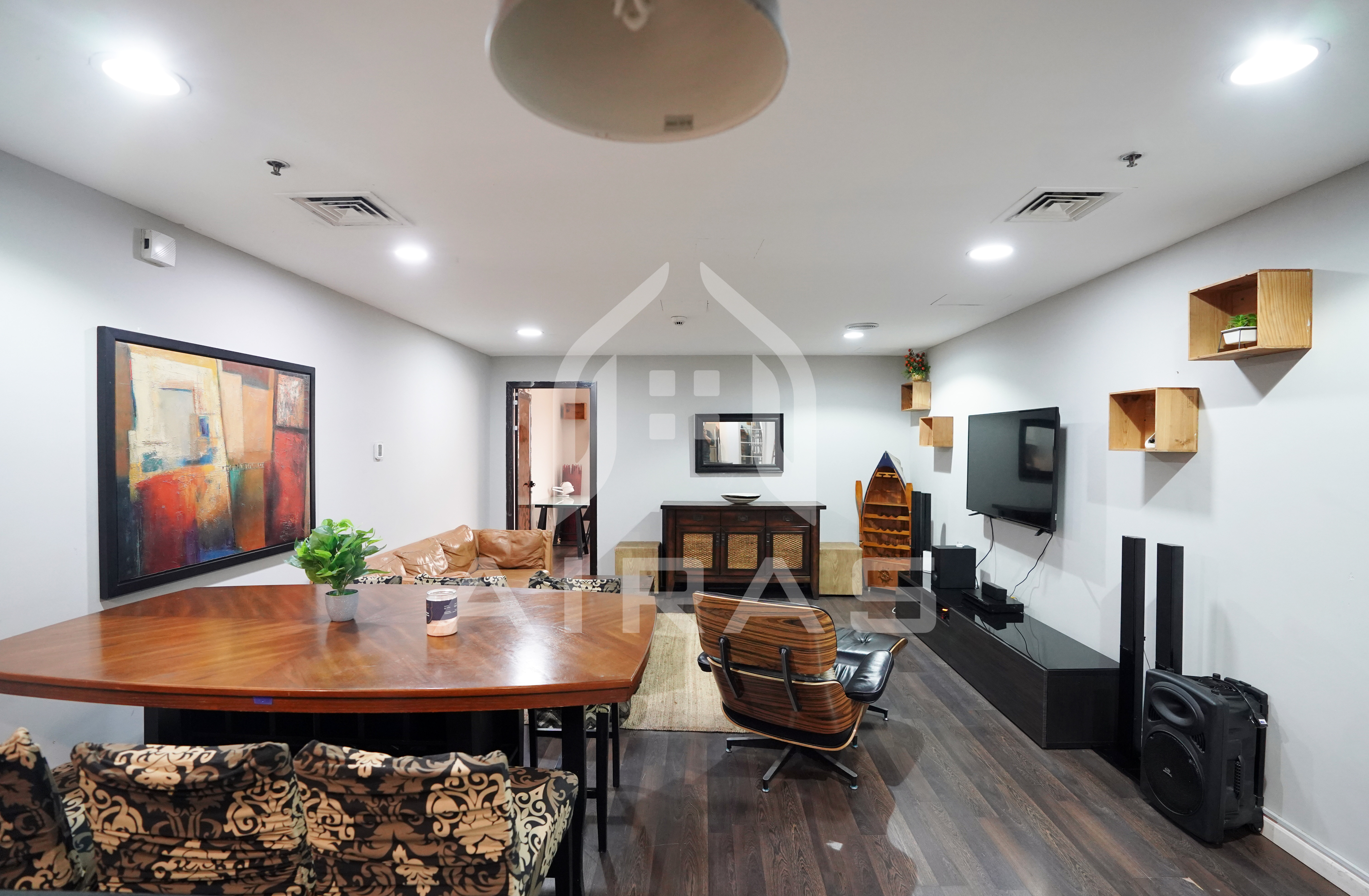 Furnished 2 BHK renovated to extra maid-room - JVC