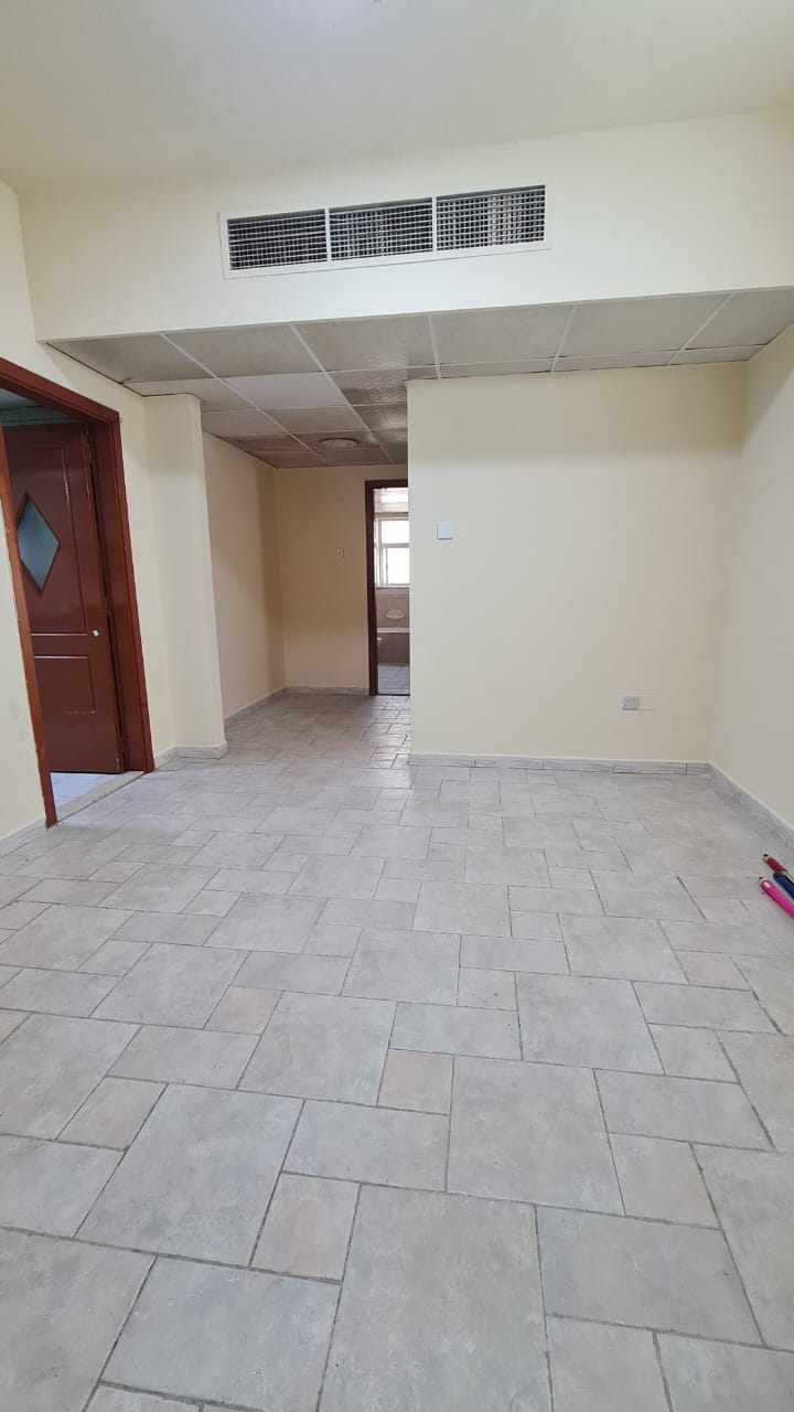 Bedroom Apartment for Rent in Al Shuwaiheen – AED 27,000