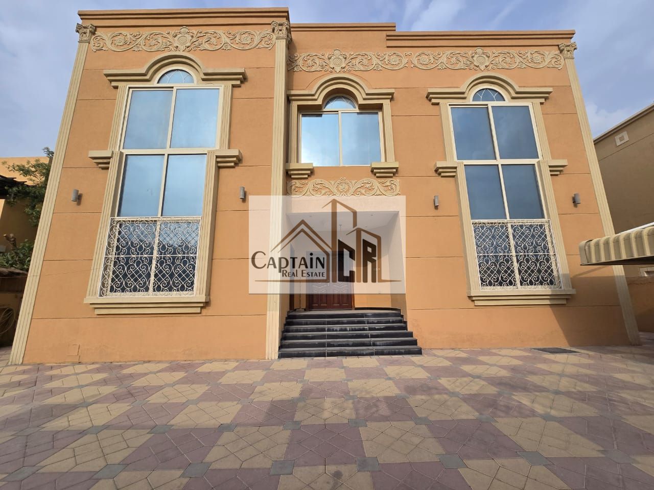 HOT & EXCLUSIVE OFFER | Grand 5BHK Luxury Villa in Al Ghoz with 2 Majlis