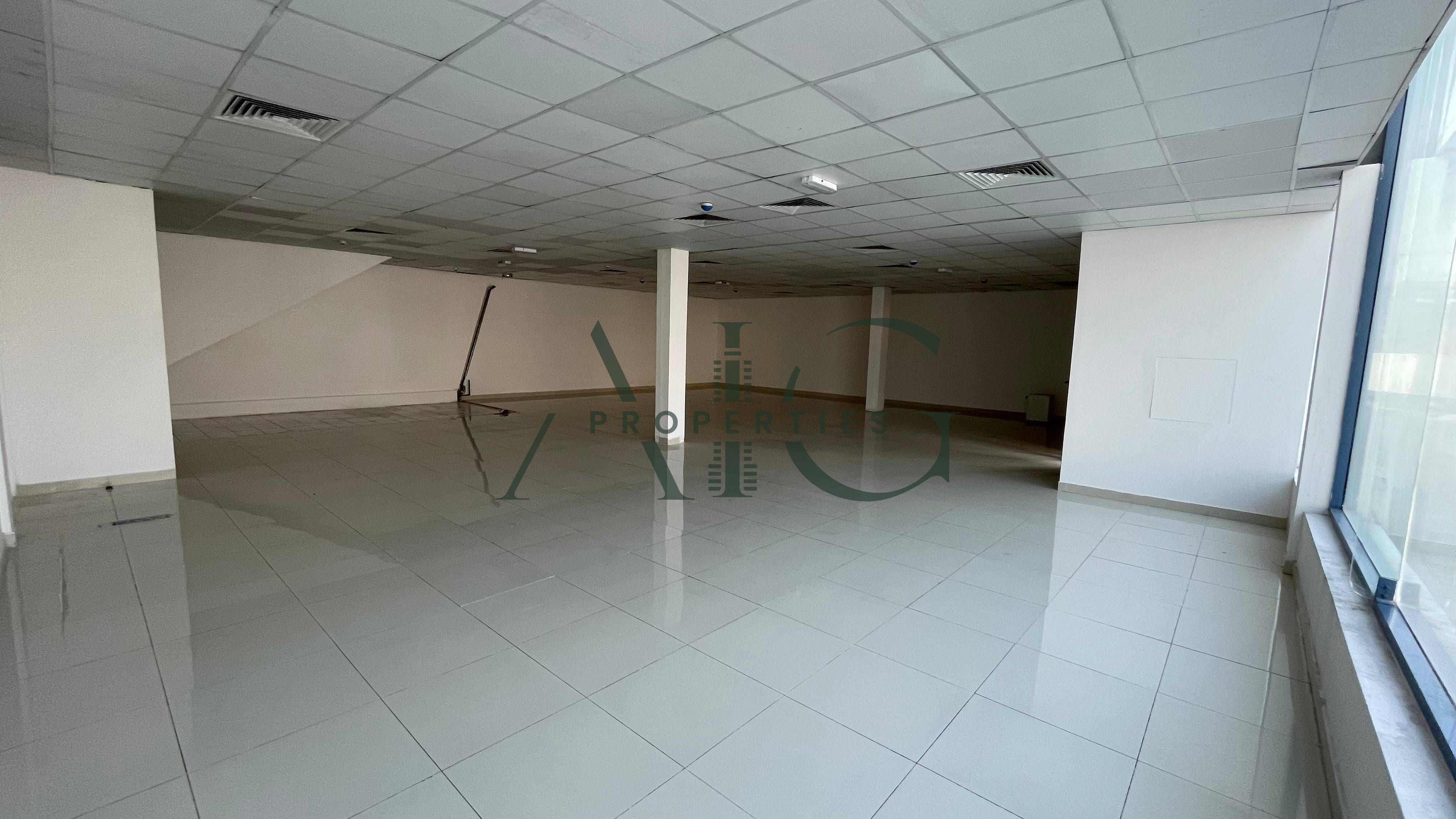 Large Commercial Hall | Flexible Fit-Out | Customizable Layout