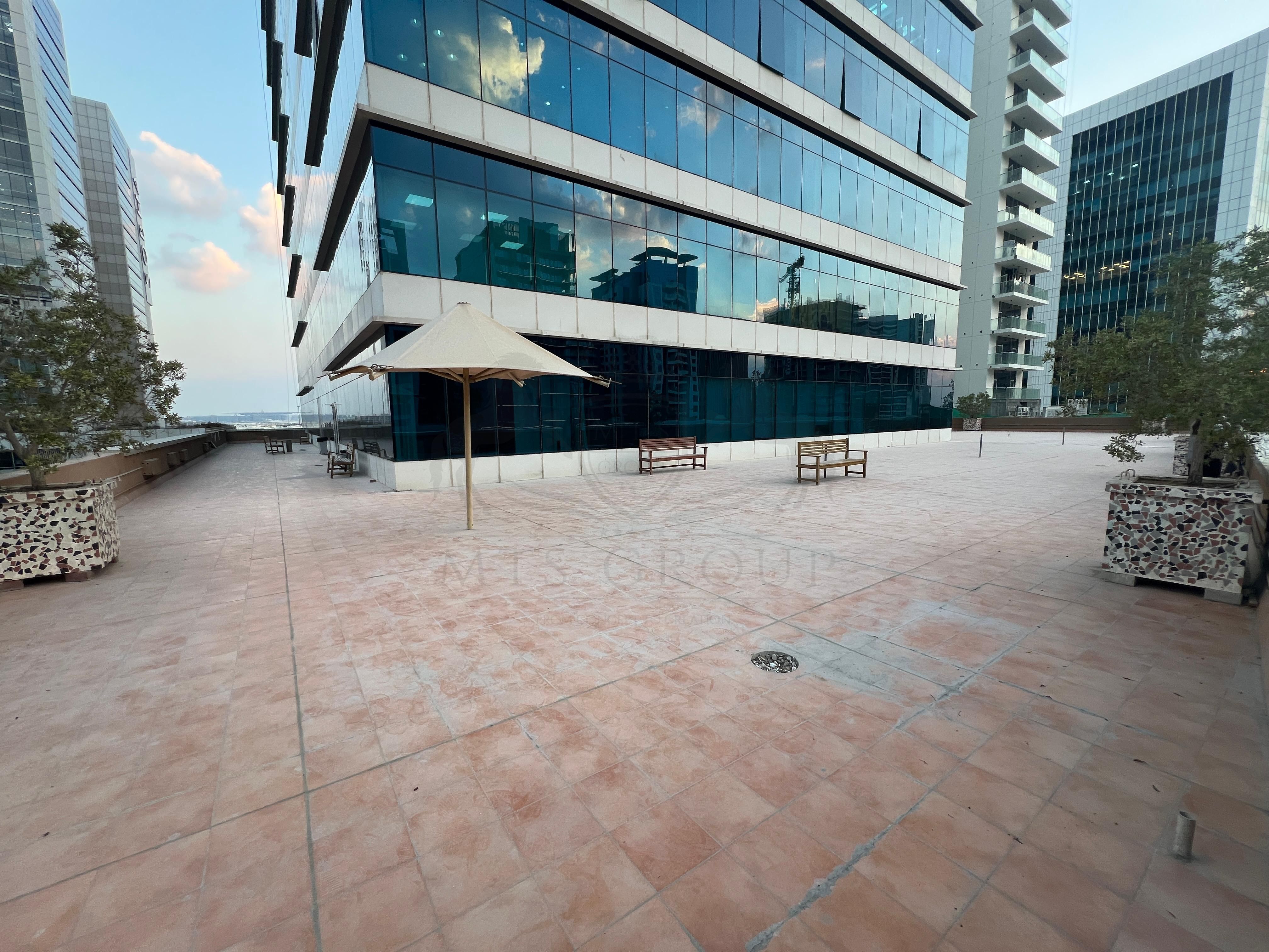 Spacious Office | Ready to Move-in | City View