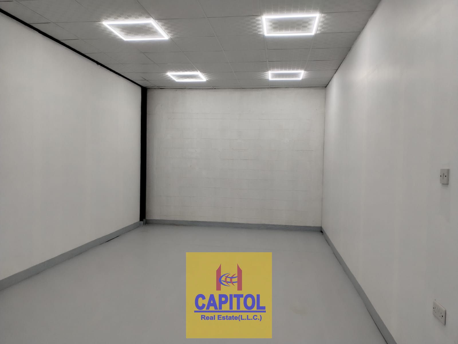 MODERN / SECURE STORAGE WAREHOUSE UNIT AVAILABLE IN AL QUOZ INDUSTRIAL AREA 4