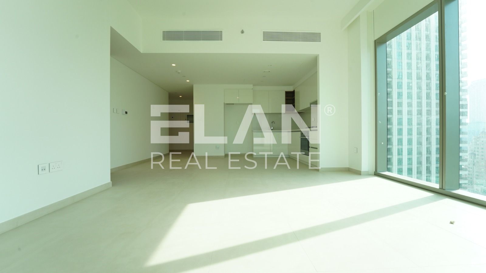 Burj Khalifa View | Unfurnished | Ready to Move