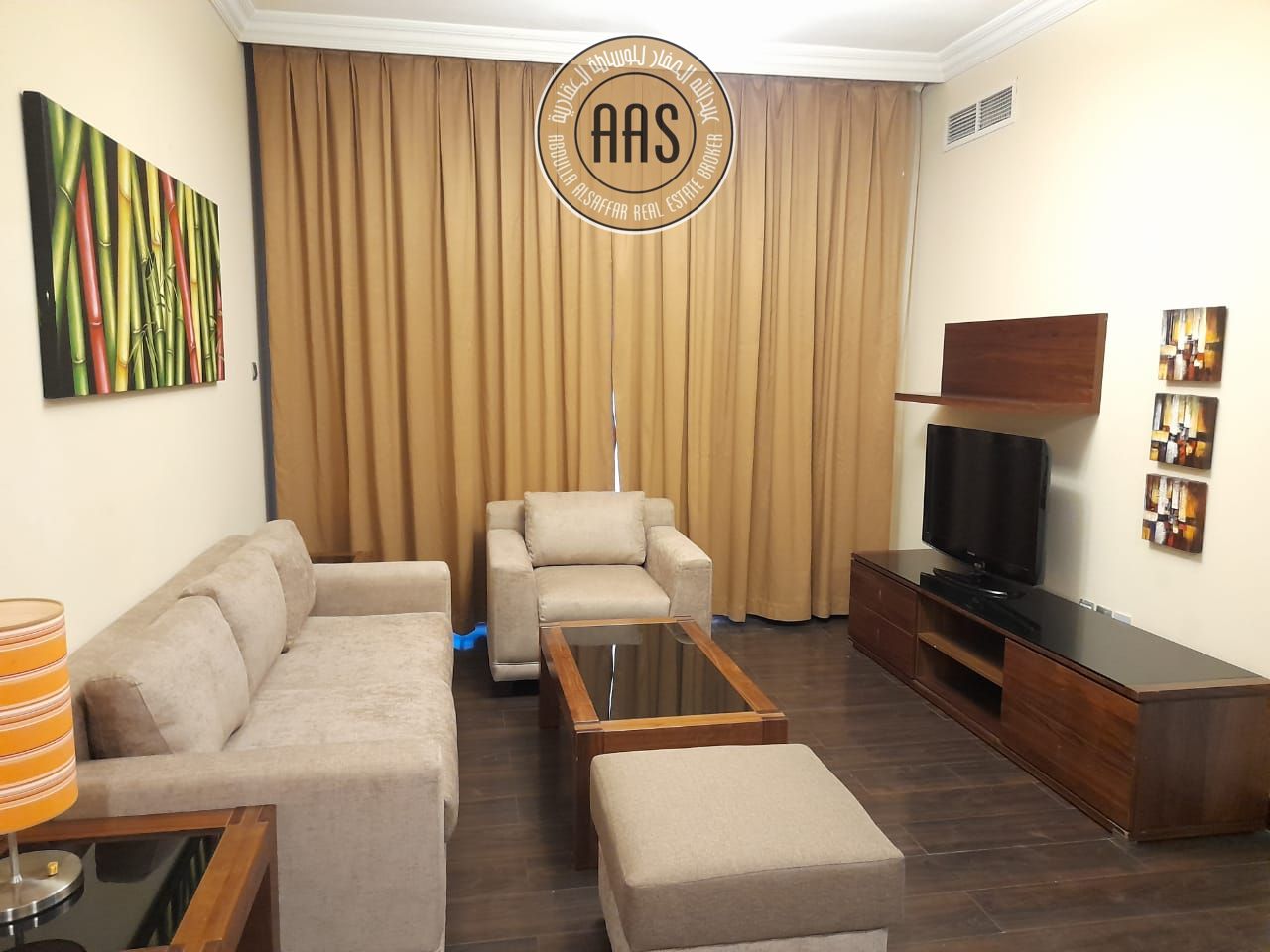 In prime location Chiller free fully furnished luxurious huge 1bhk with all amenities