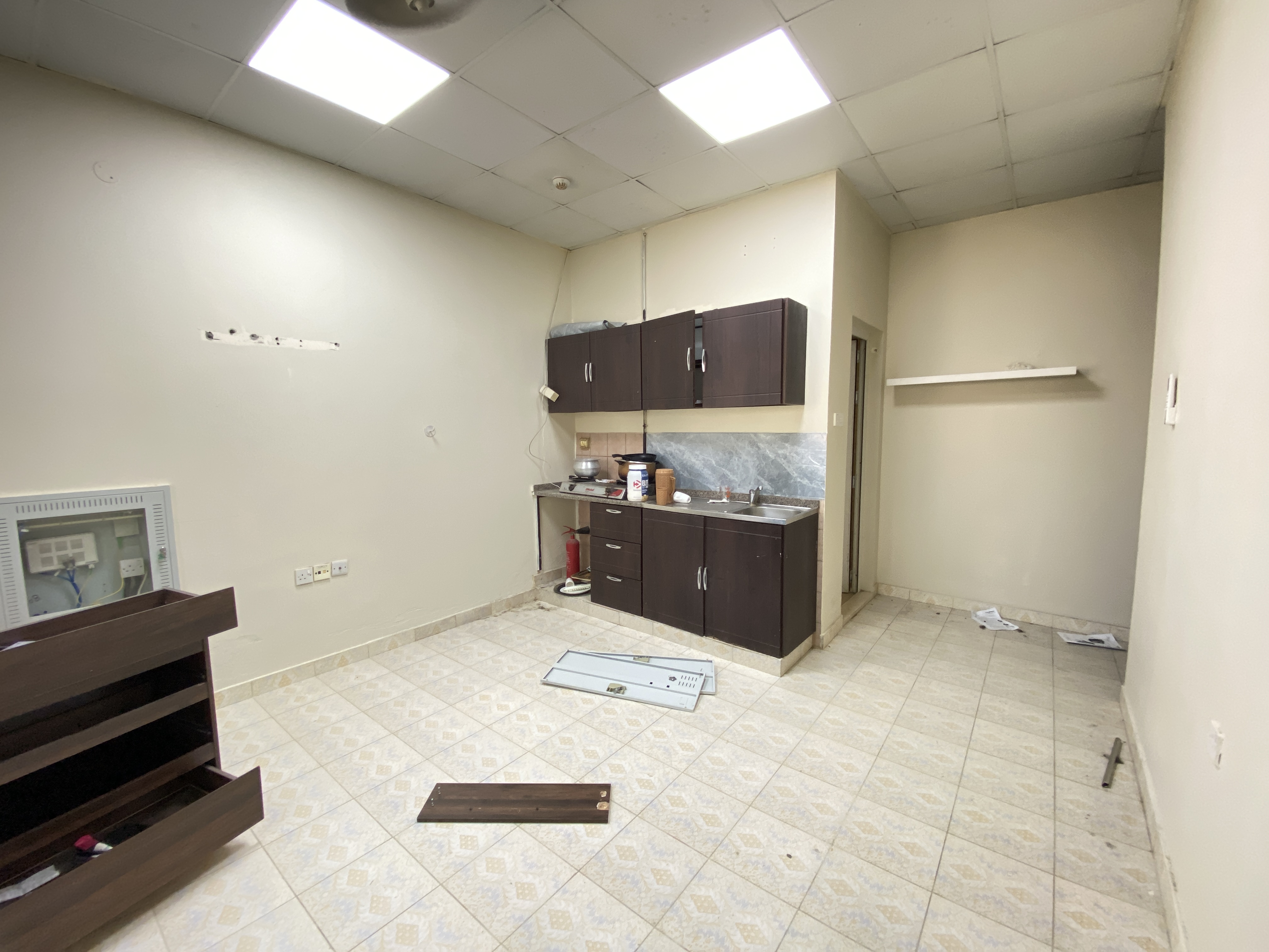LAVISH STUDIO APARTMENT HUGE SIZE IN MUWALIEH SHARJAH