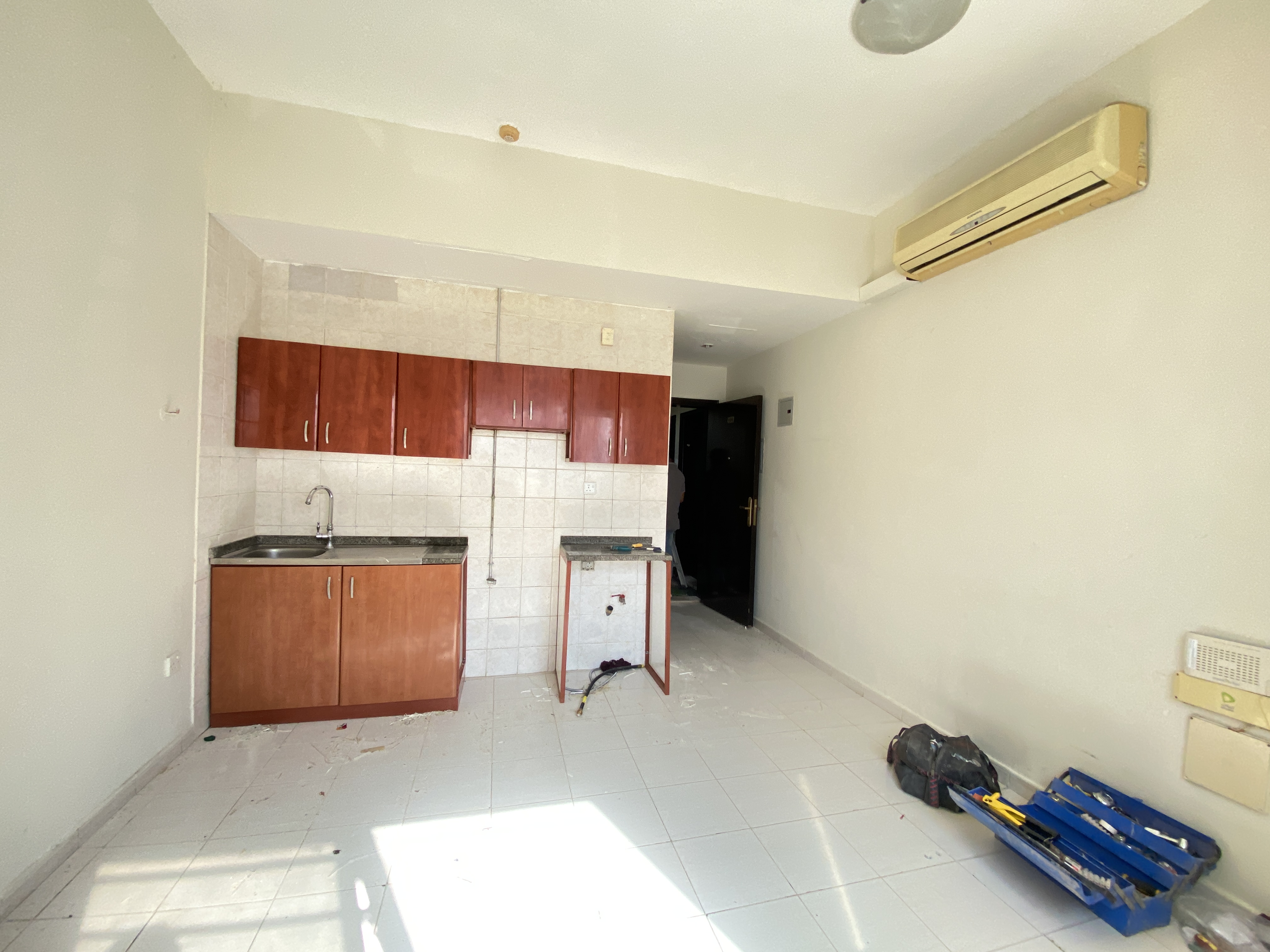 LIKE A BRAND NEW STUDIO CLOSE TO BUS STATION MUWALIEH