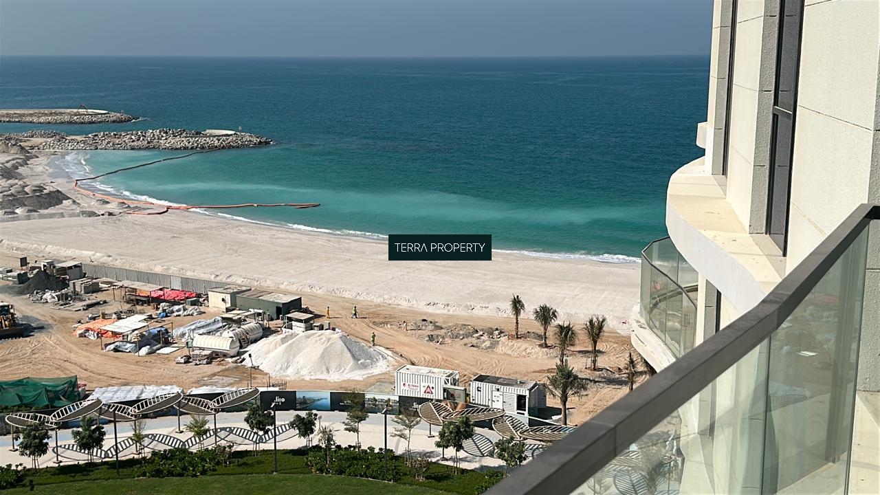 High Floor | Available now | Sea view