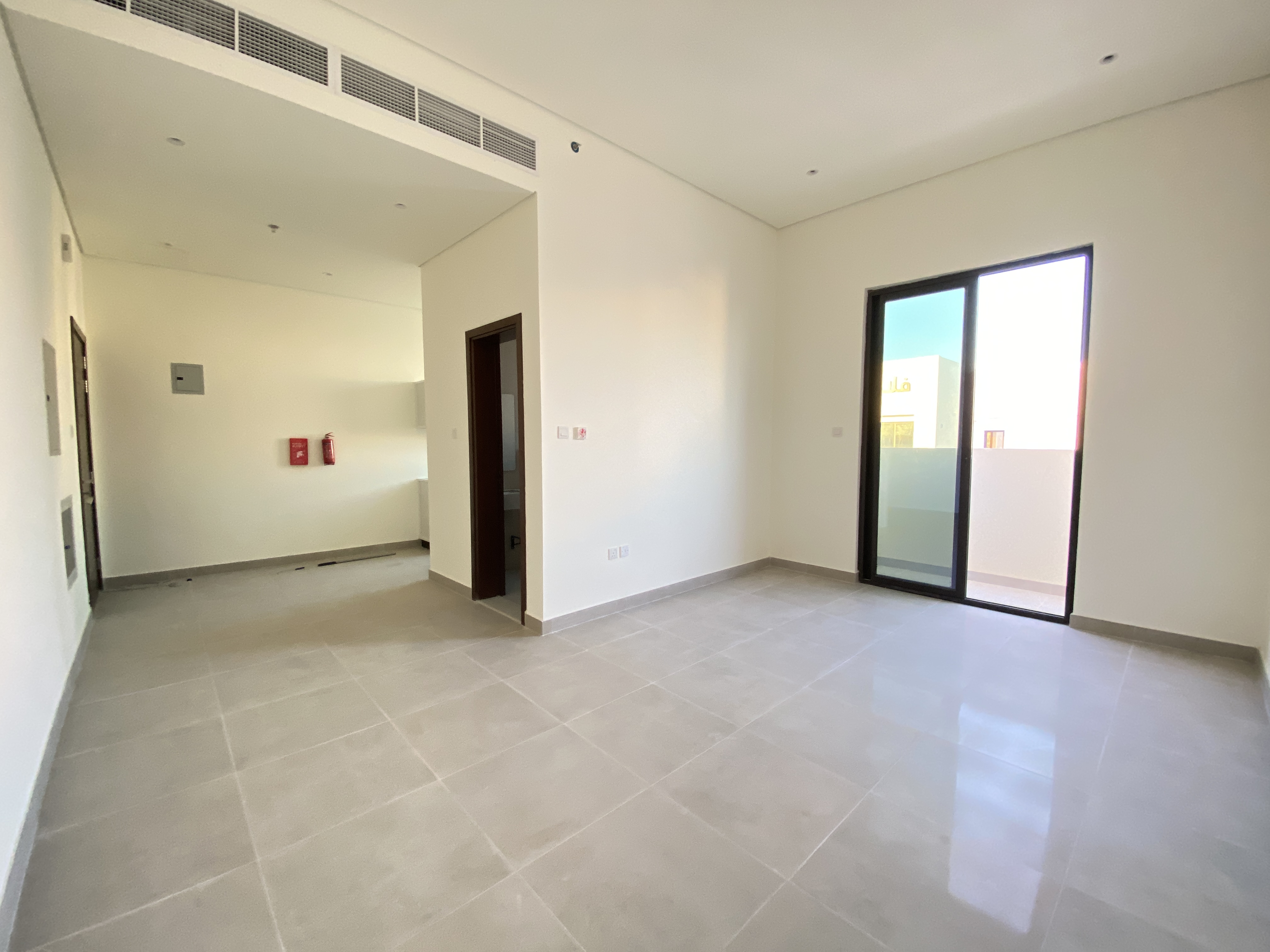 NO DEPOSIT NO COMISSION 12 PAYMENT STUDIO BRAND NEW IN SARAB