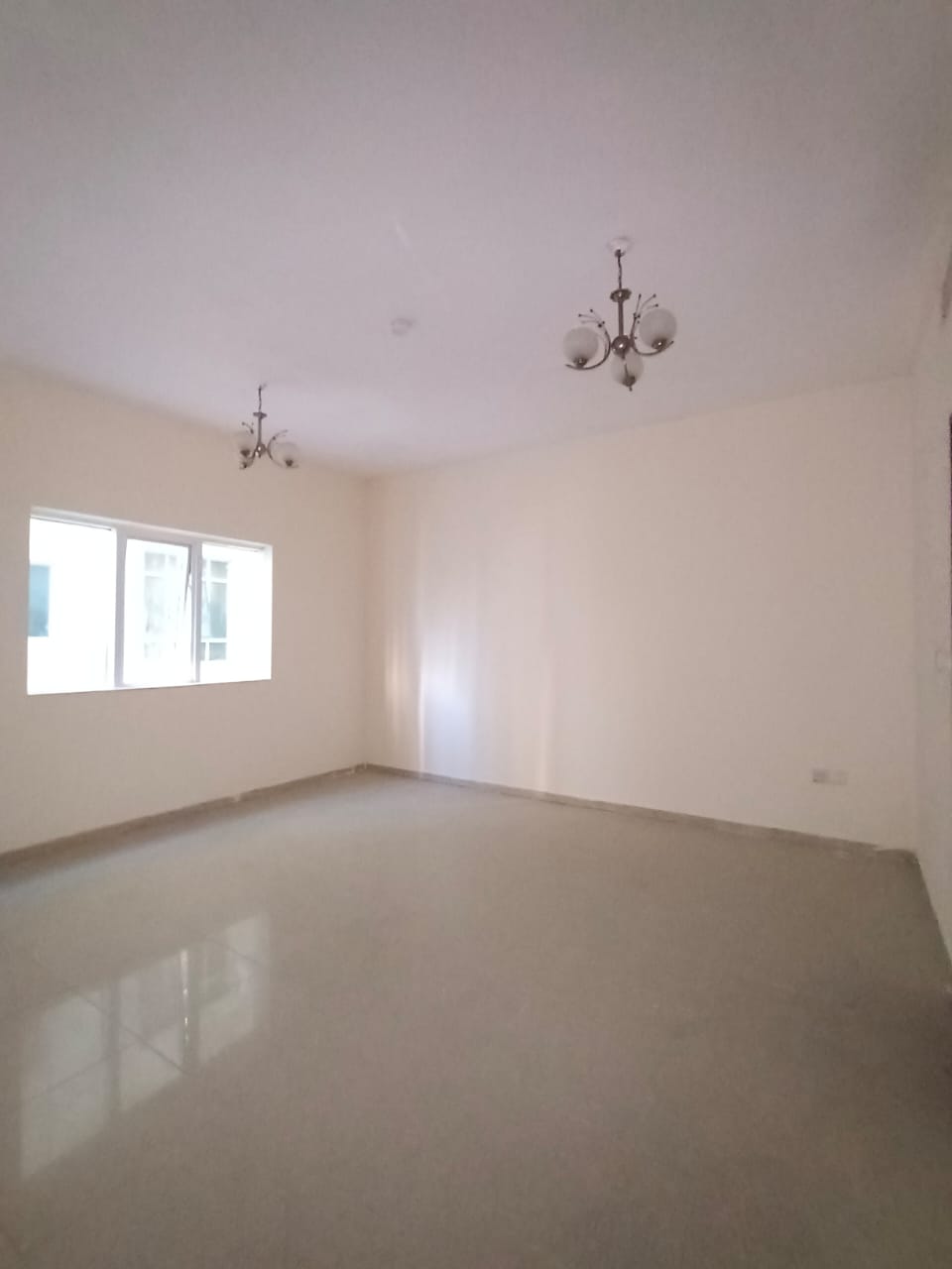 Distinguished apartment for rent in Al Khan – Main Al Taawun Street – Sharjah Three rooma room kitchen 4 bathrooms Master room