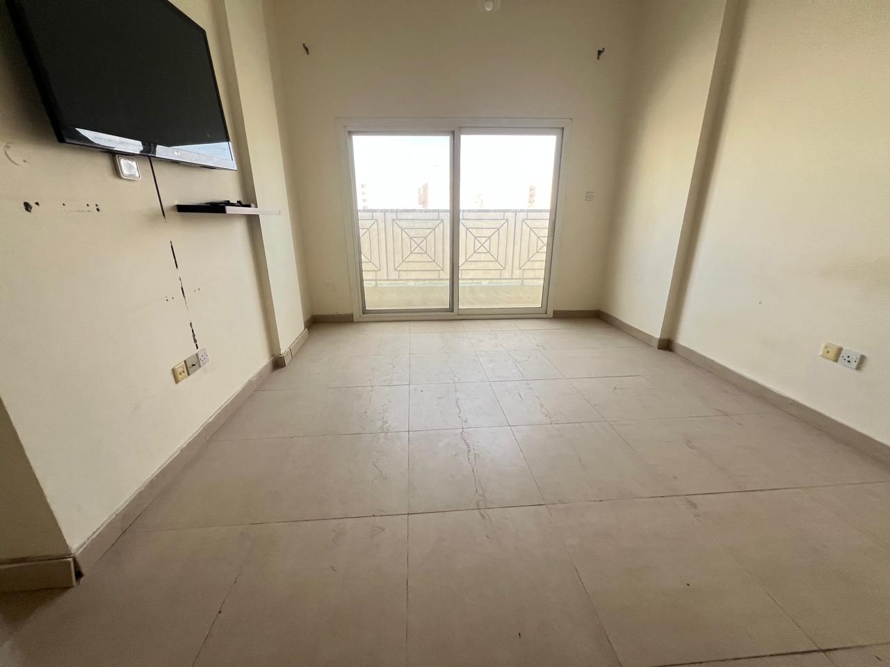 Lavish 1bhk good building near school rent in 31k