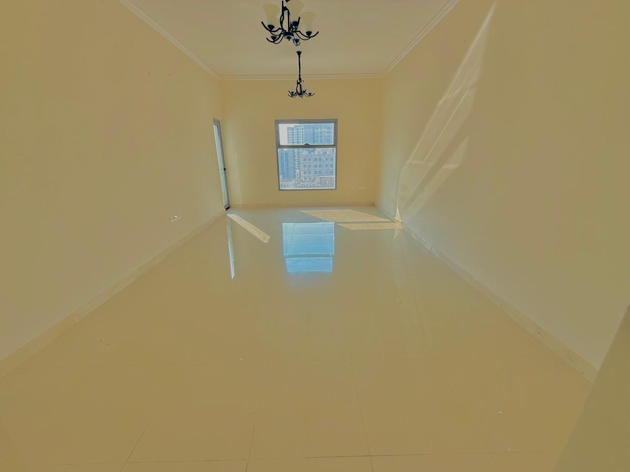 Luxury apartment 1 BHK with long hall with long balcony parking free maintenance free chillar free close to Sahara Centre only family