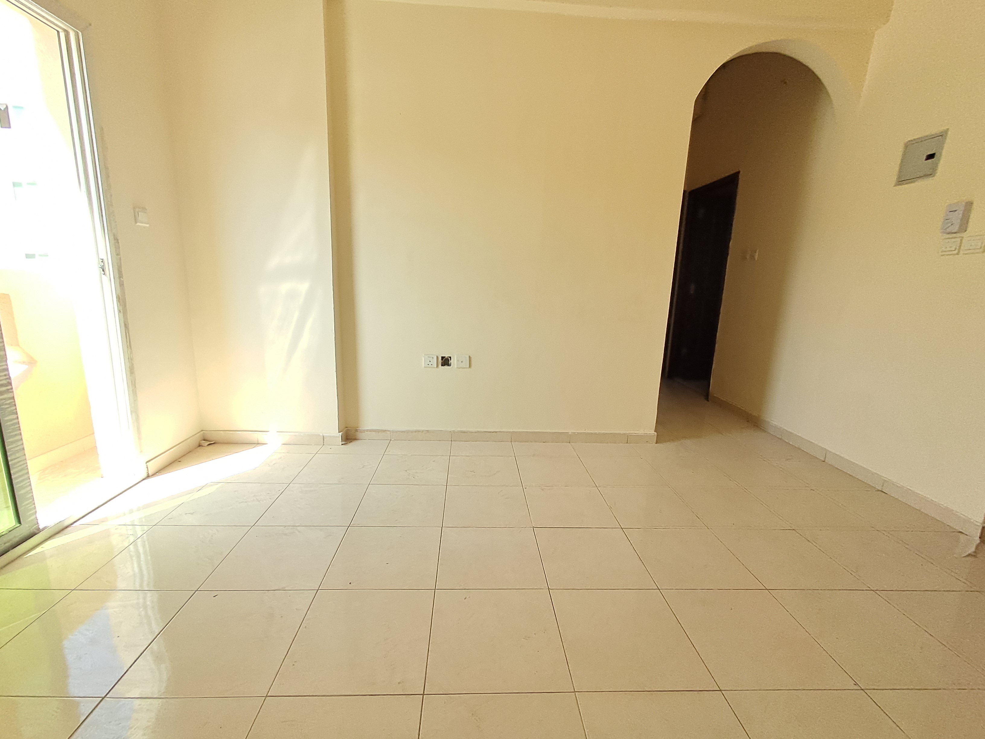 Limited offer 1bhk with balcony 28k available
