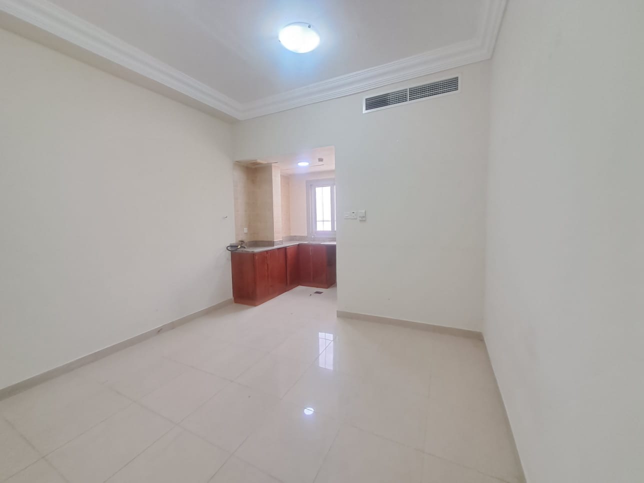 Lavish neat and clean studio just 20k ready to move only for family