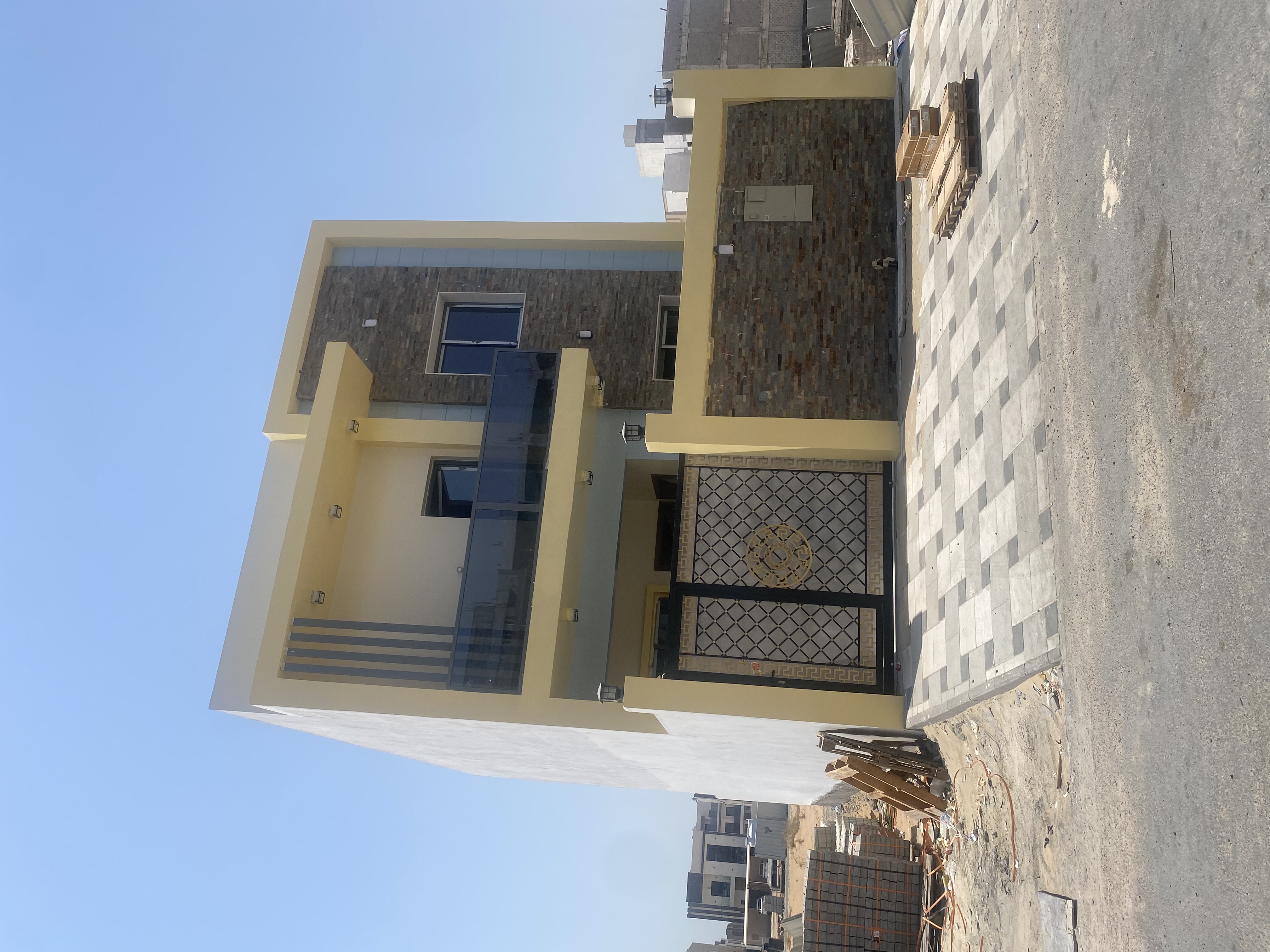Villa for sale with no fees or commissions