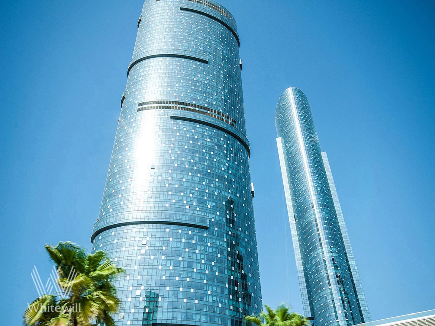 Ciity and Canal Views | High Floor | Fully Upgraded