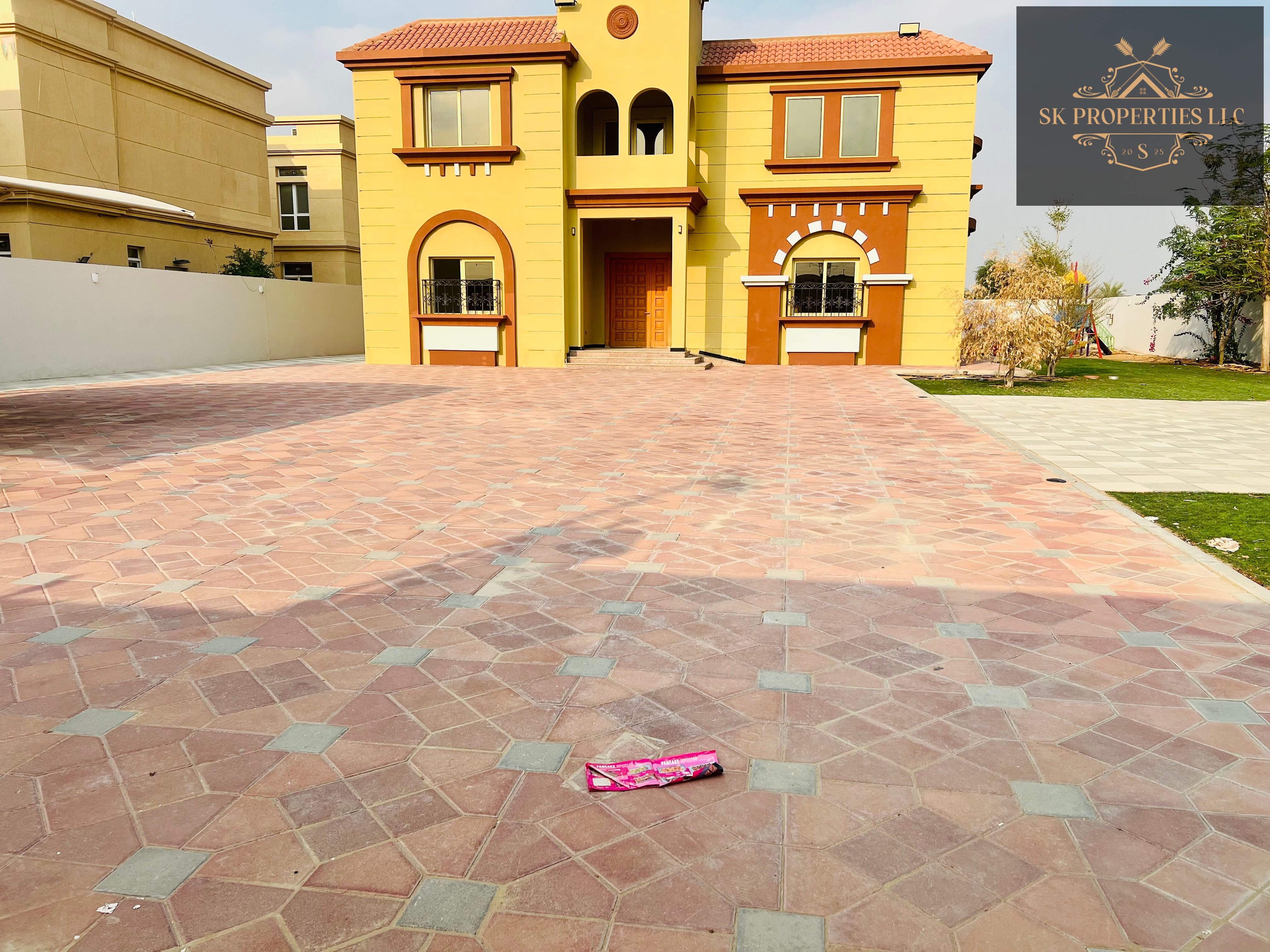 5 BR LARGE SIZE VILLA AVAILABLE | LUXURY LIFE STYLE | UP LEVEL LIVING