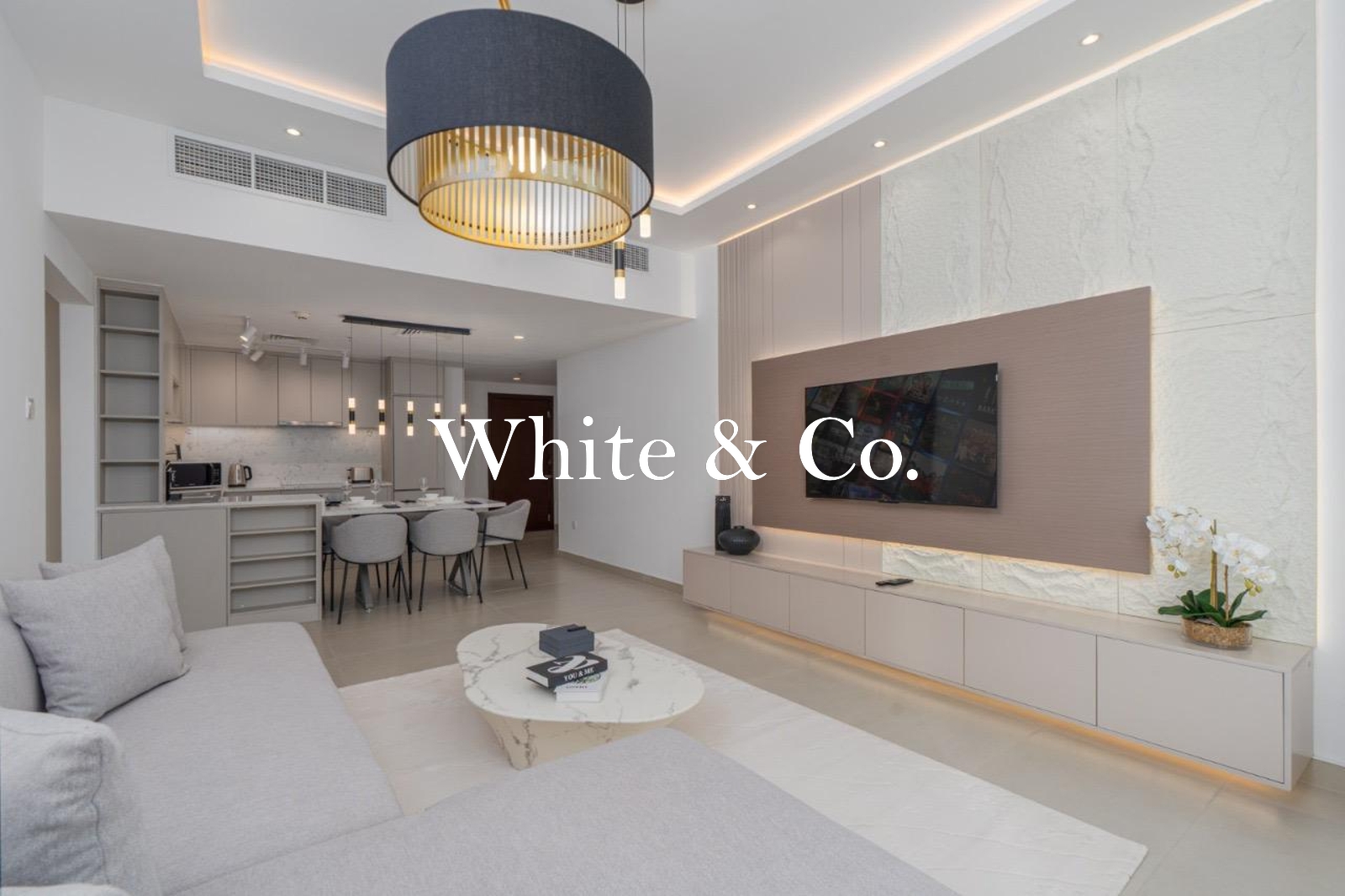 NEWLY RENOVATED / BEST UNIT / FURNISHED