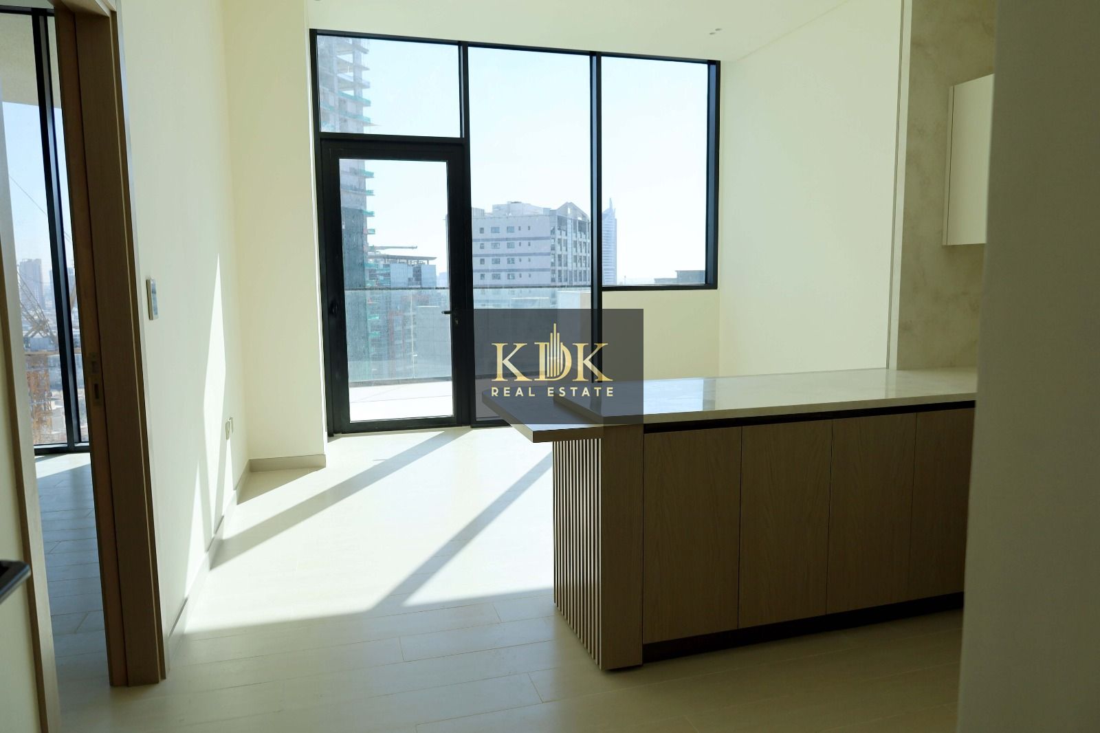 Brand New | High Floor | Private Jacuzzi
