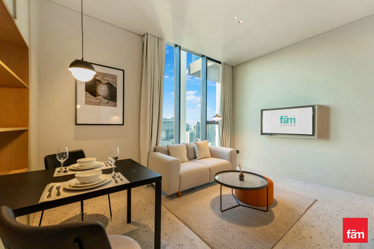 High Floor Fully Furnished Available Now