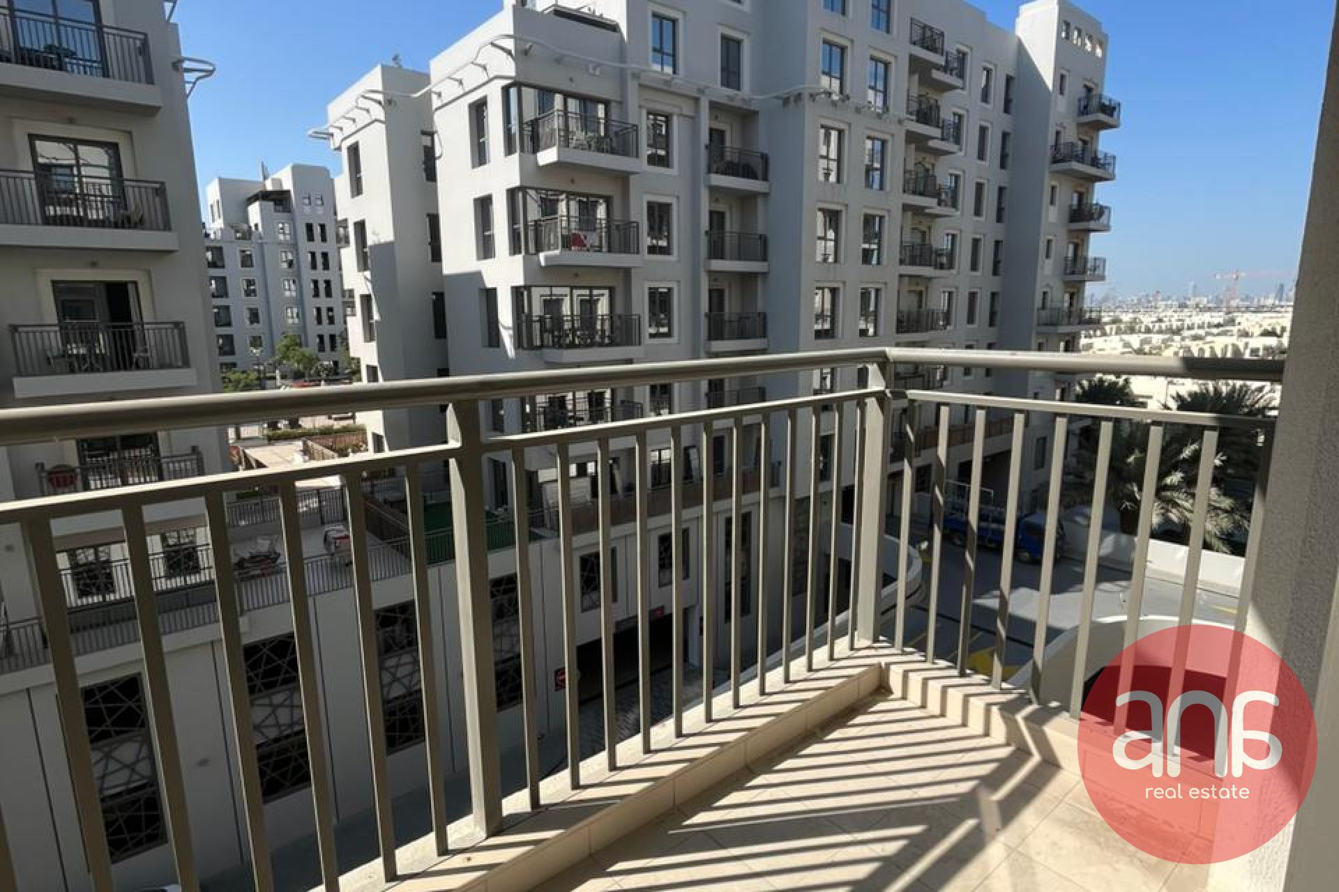 MODERN LAYOUT | COMMUNITY LIVING | SAFI APARTMENT