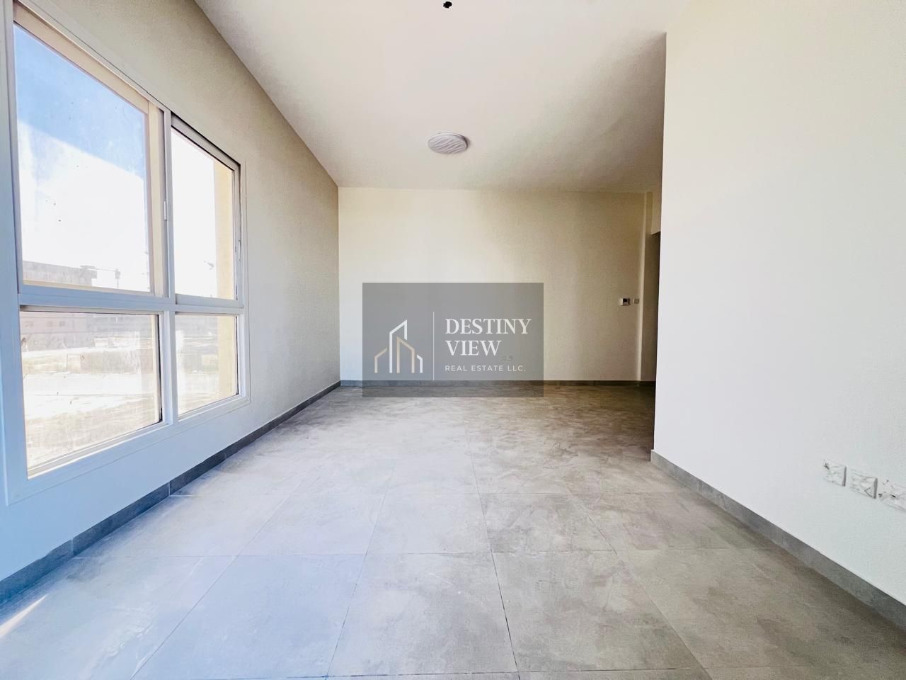 Brand New lavish 1bhk fully family building