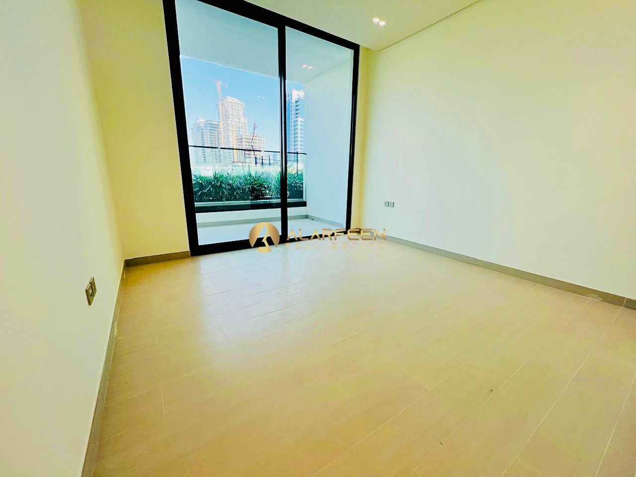 Ultra Luxury 1BHK + White Goods + Book now