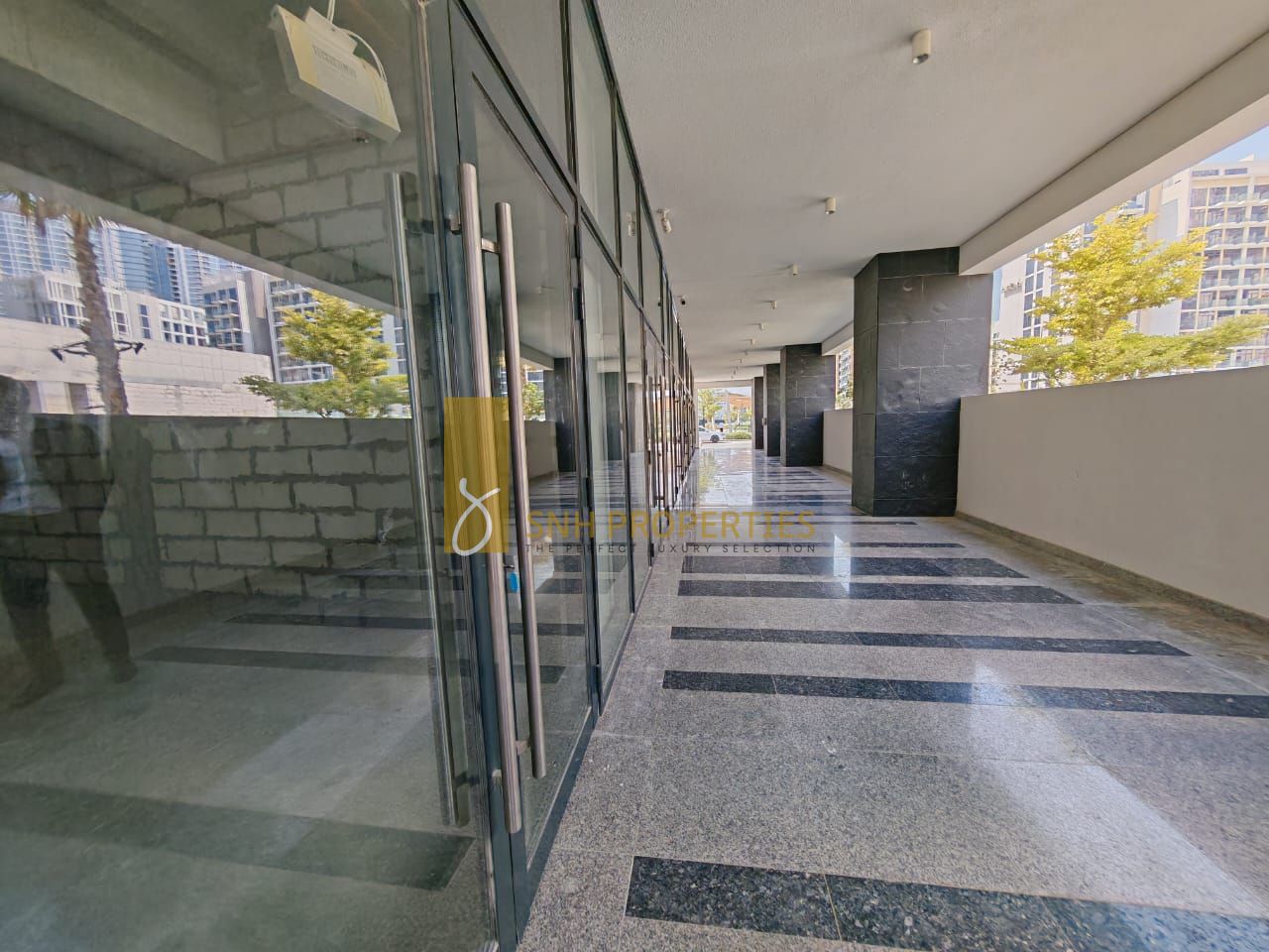PRIME LOCATION | VACANT SHOP | SHELL & CORE SHOP