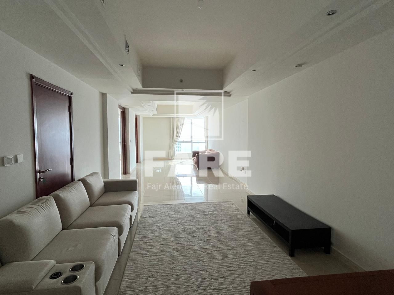 Luxury 3-bedroom apartment with a spacious living room for rent – Al Dana Tower | Sharjah – Al Buhaira