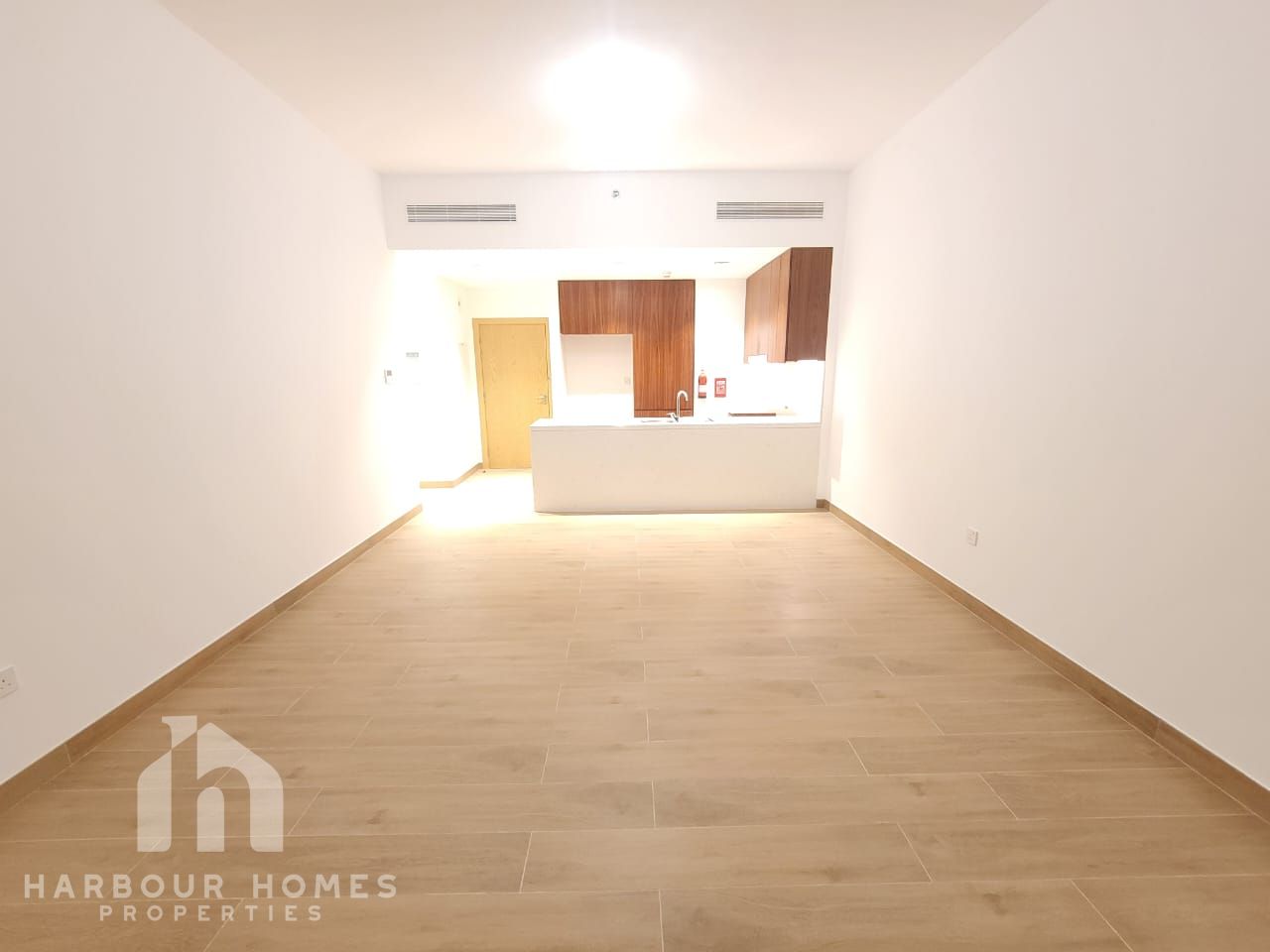Amazing Views | Luxury | Ready To Move