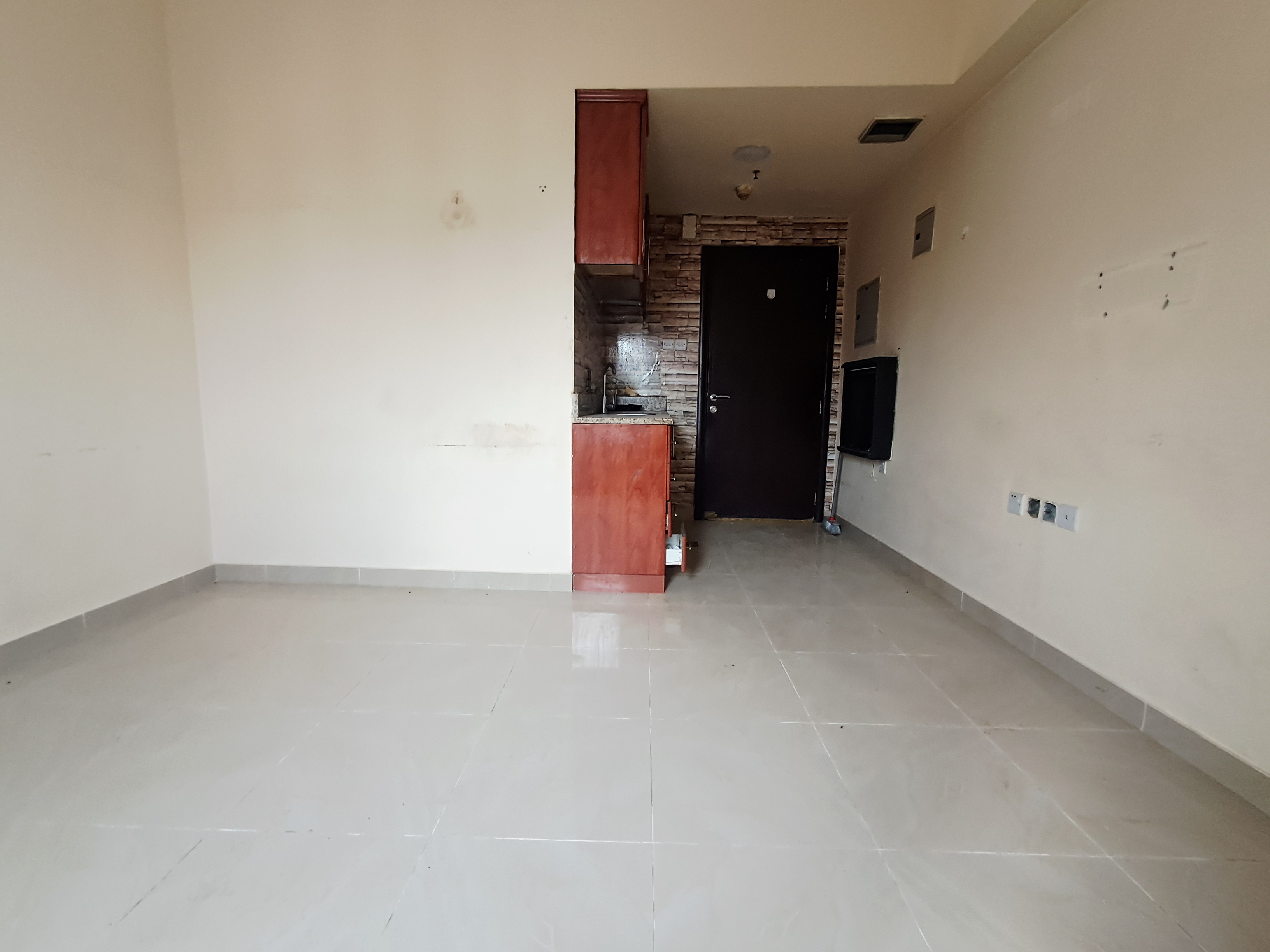 SPECIAL OFFER VERY NICE STUDIO FLAT AVAILABLE