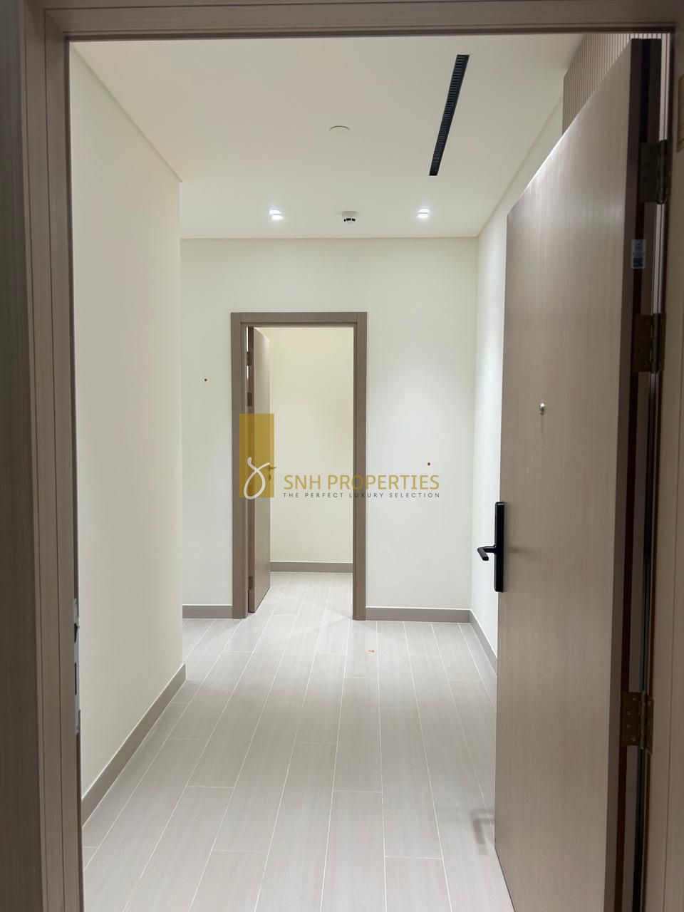 PRIVATE POOL | KITCHEN APPLIANCES | BIGGEST LAYOUT
