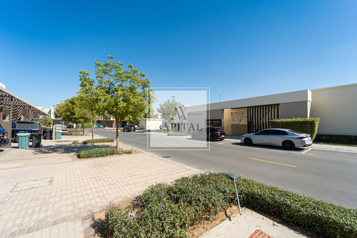 Prime Location | Vacant | Upgraded Garden
