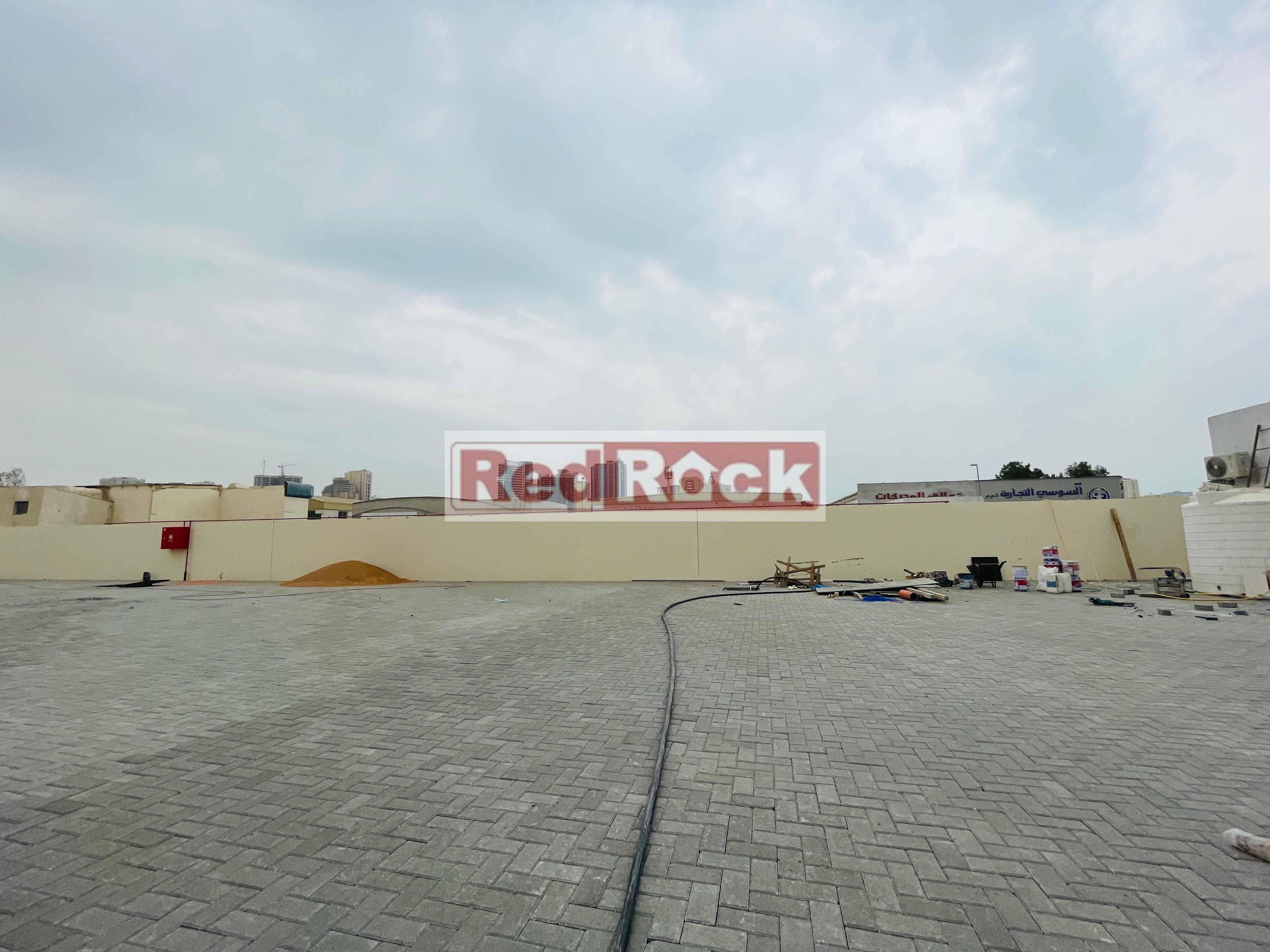 Brand new open yard with office in Industrial 4