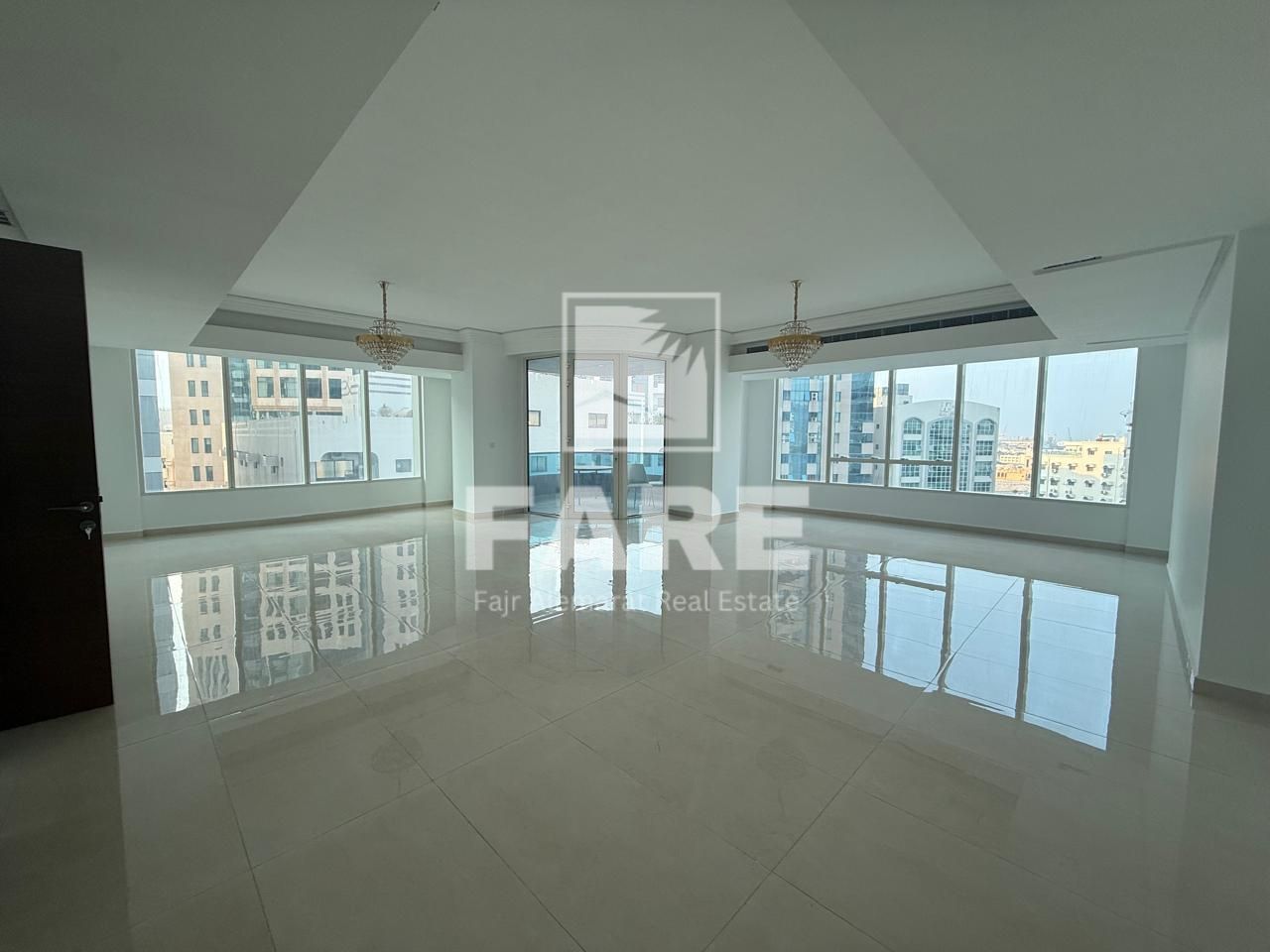 Luxury 3-bedroom apartment for sale – Blue Tower | Al Buhairah – Sharjah