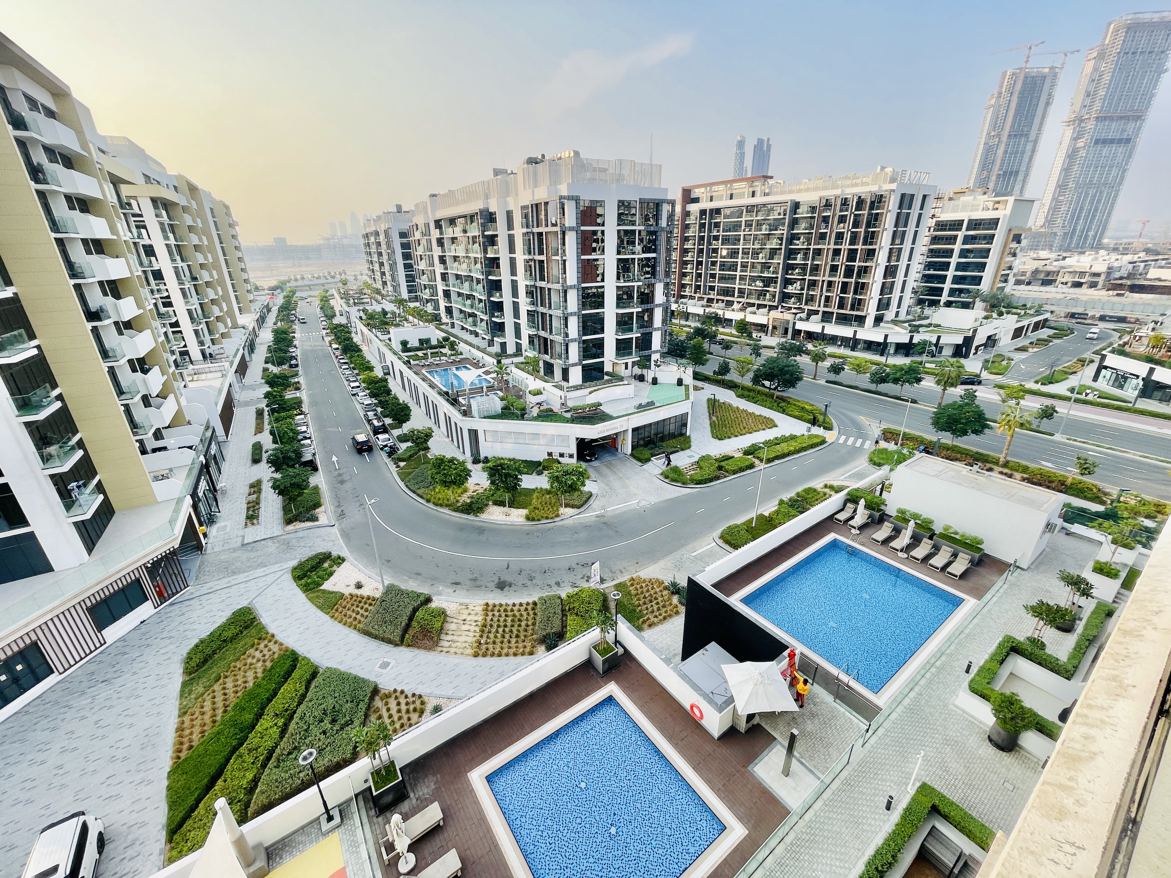 Luxury Chiller-Free Studio | Full Pool View | Azizi Riviera, Meydan
