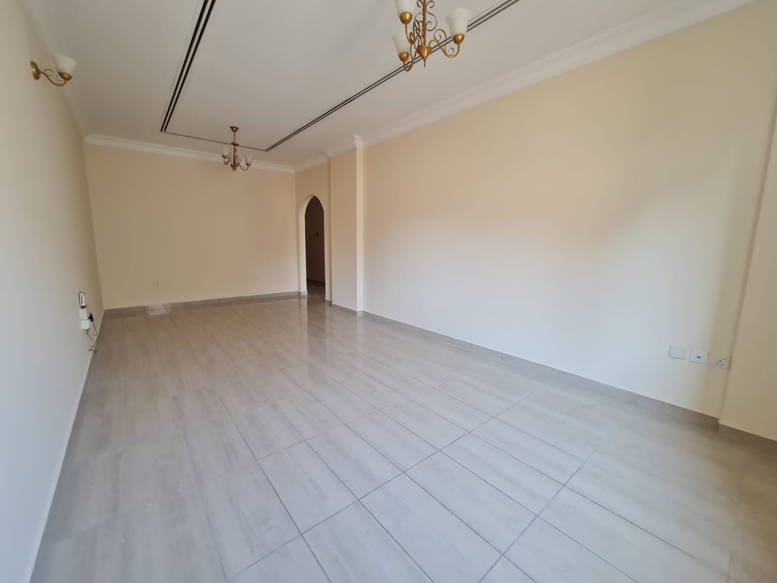 Beautiful family apartment with 1 bedroom and living room, free gym and pool in Al Qulayaa Sharjah, near all services, Al Heera Corniche and Ajman.