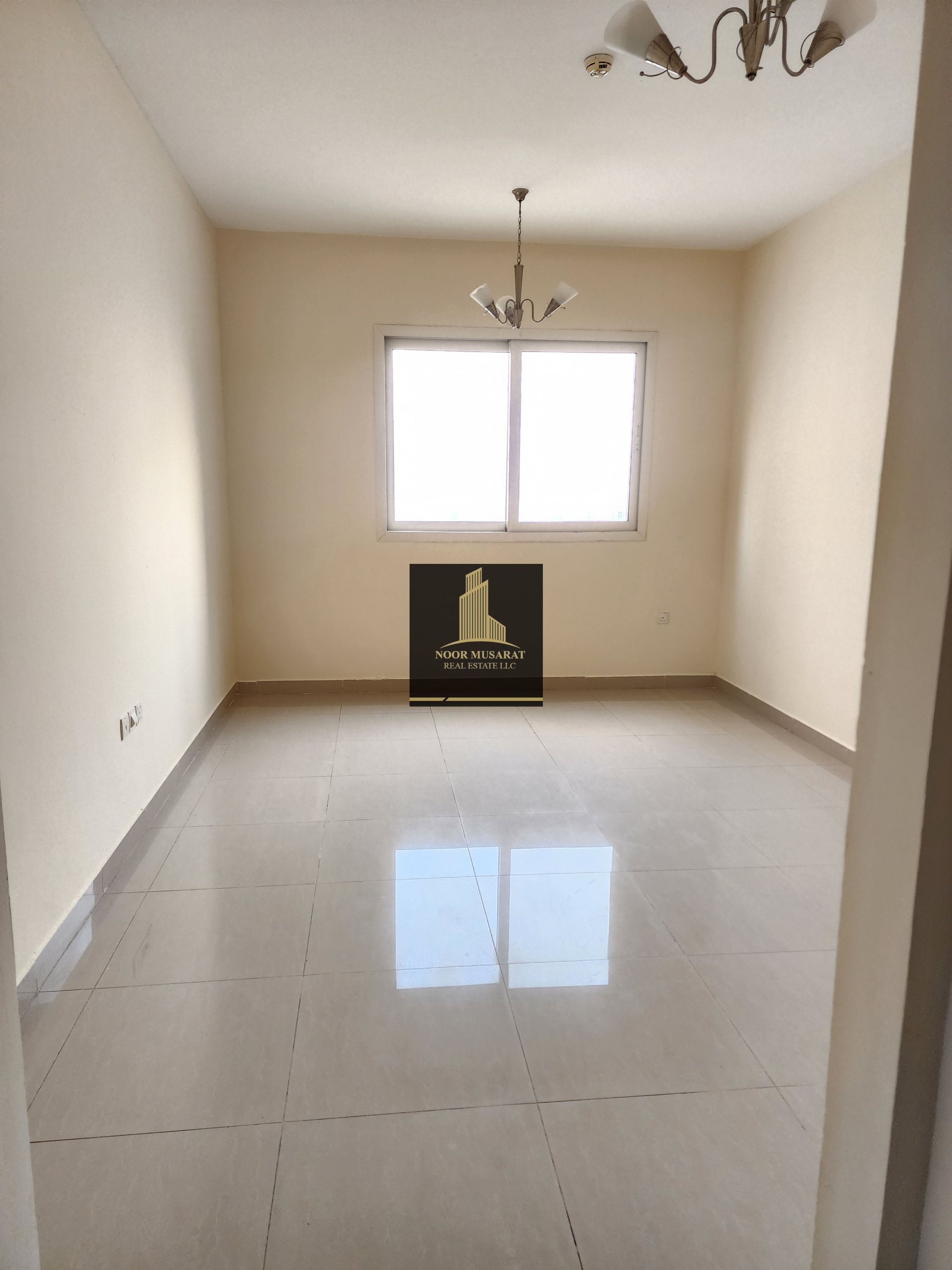 Prime Location - Family Building 1Bhk Available With Parking Just in 37K Near To Sahara Center in Al Nahda Sharjah