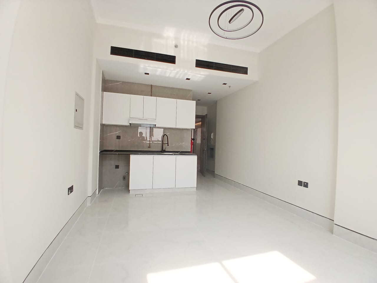 Limited offer Big studio with sawa 27k available in aljada out sid