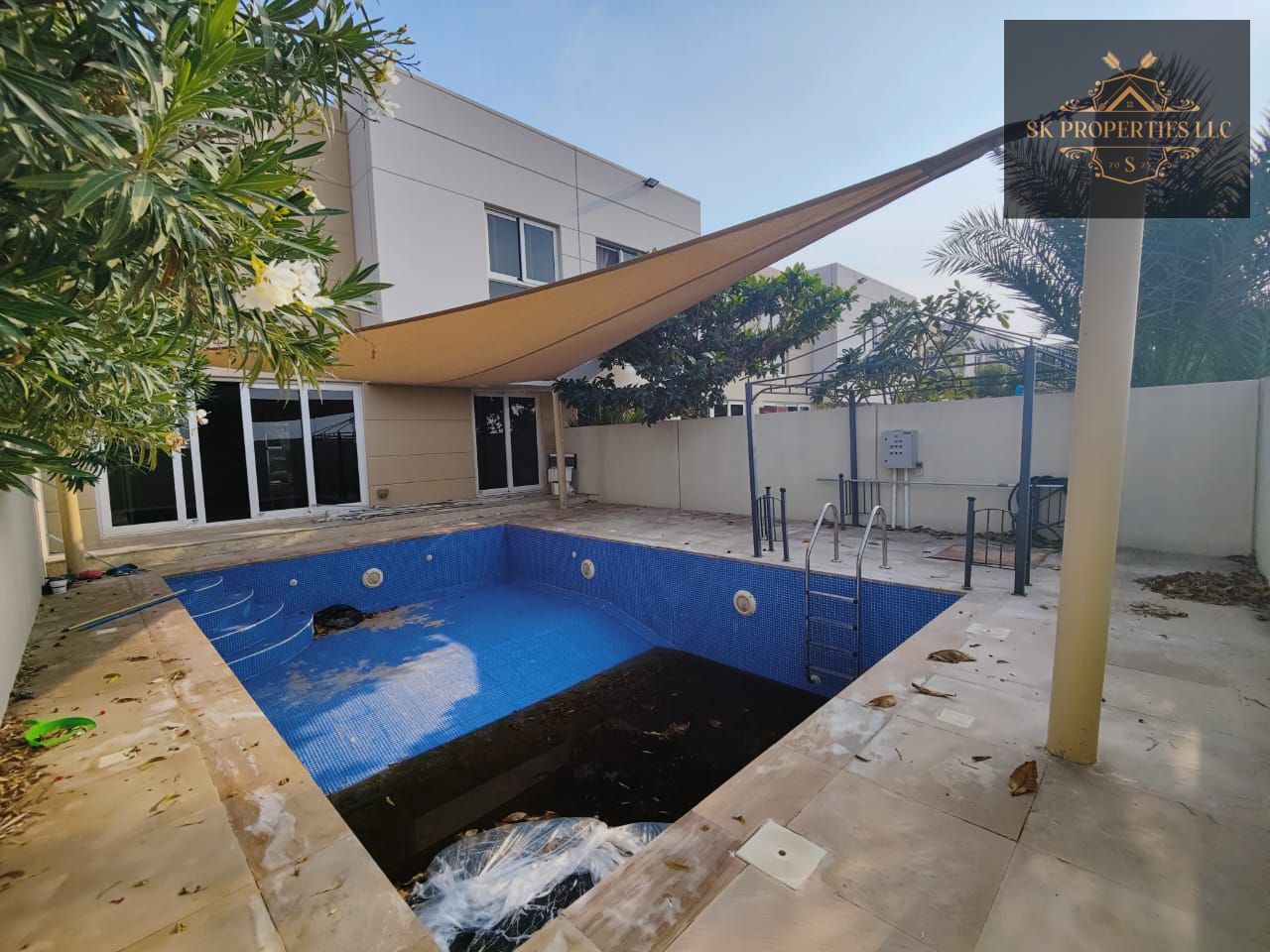 Spacious Unfurnished 4 BHK Townhouse with Private Pool for Rent | 4,000 Sqft | Premium Community Living | Al Zahia – Sharjah