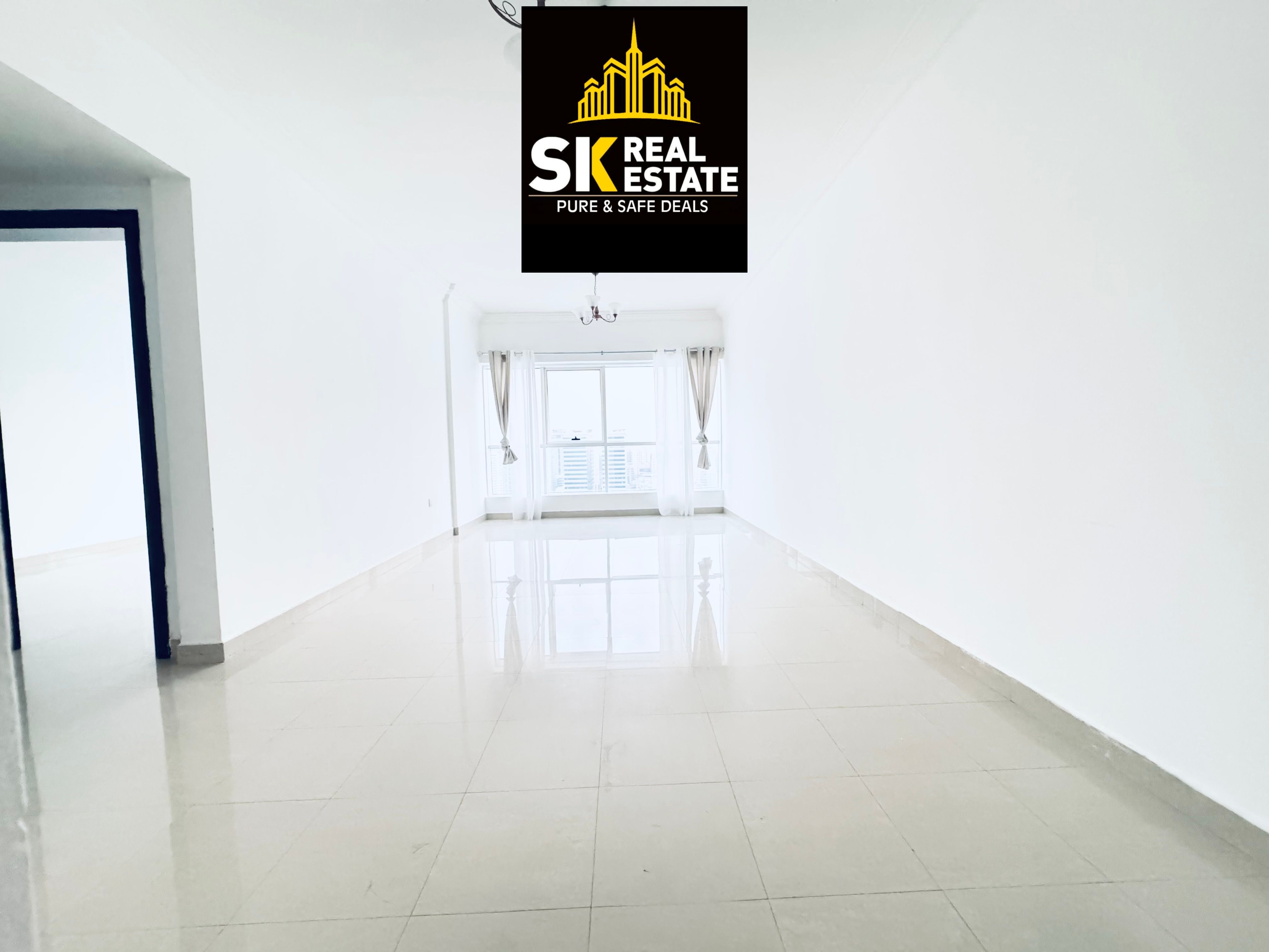 LAVISH & SPACIOUS 1BHK / RENT 45K WITH FREE AMUNITIES / NEAR TO DUBAI EXIT