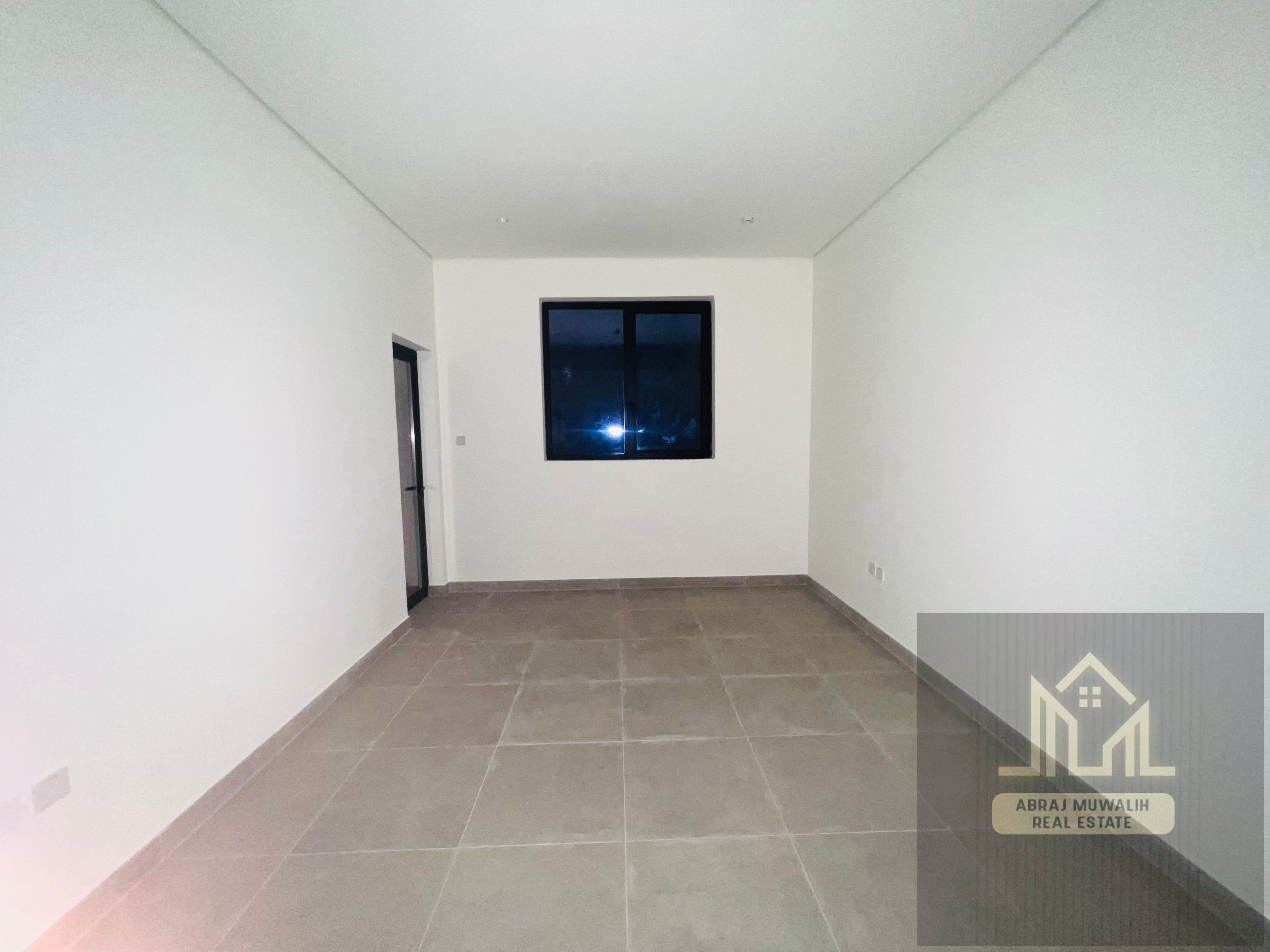 Brand New // Direct Owner 12 Chq Payment // No Deposit // With Balcony // Rent 45K To 47K