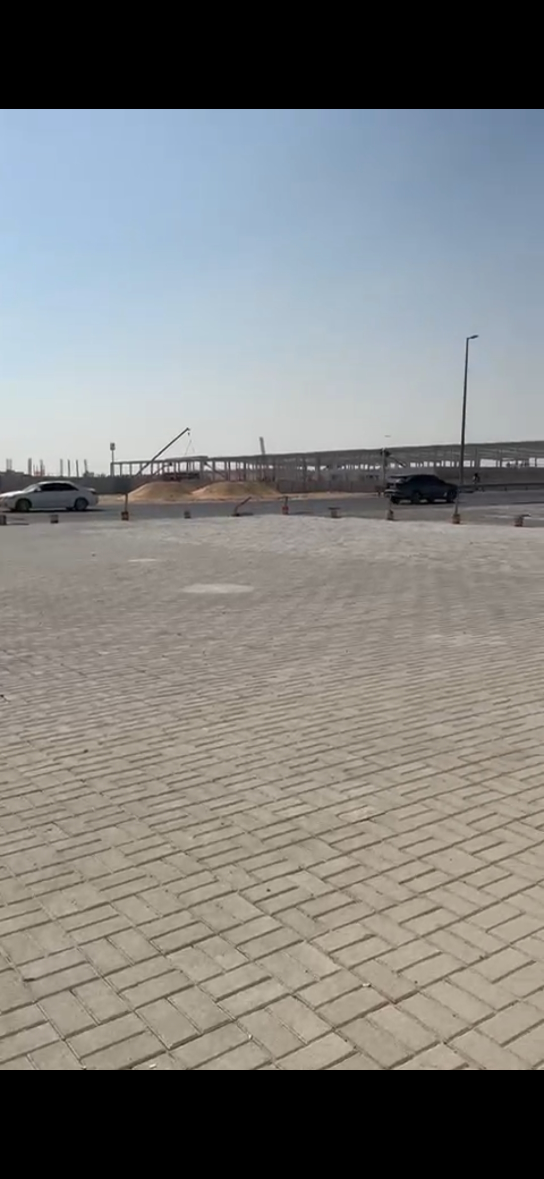 For sale: a plot of land in the industrial area on Public Street 97