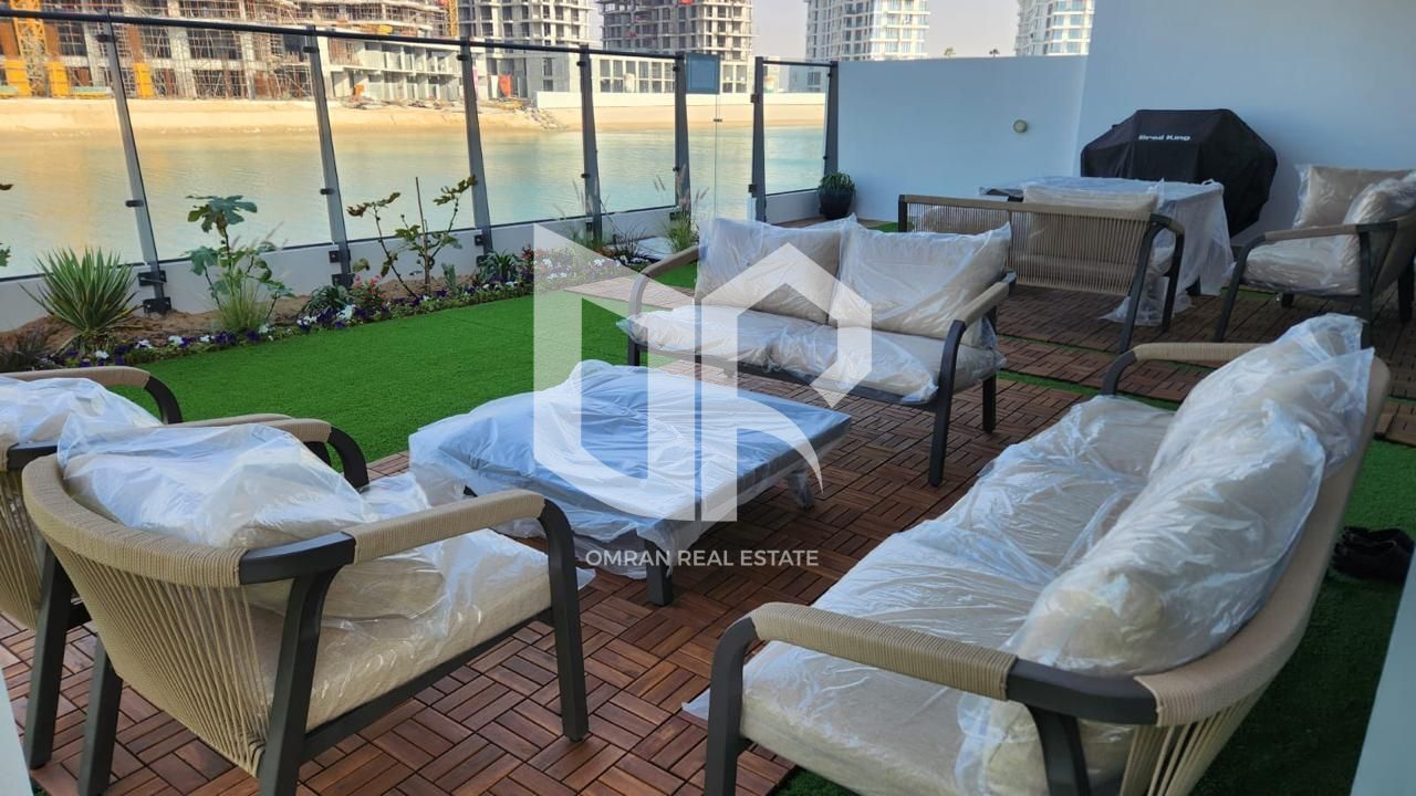 Ultra-Luxury Fully Furnished Beachfront Villa | Private Beach & Pool