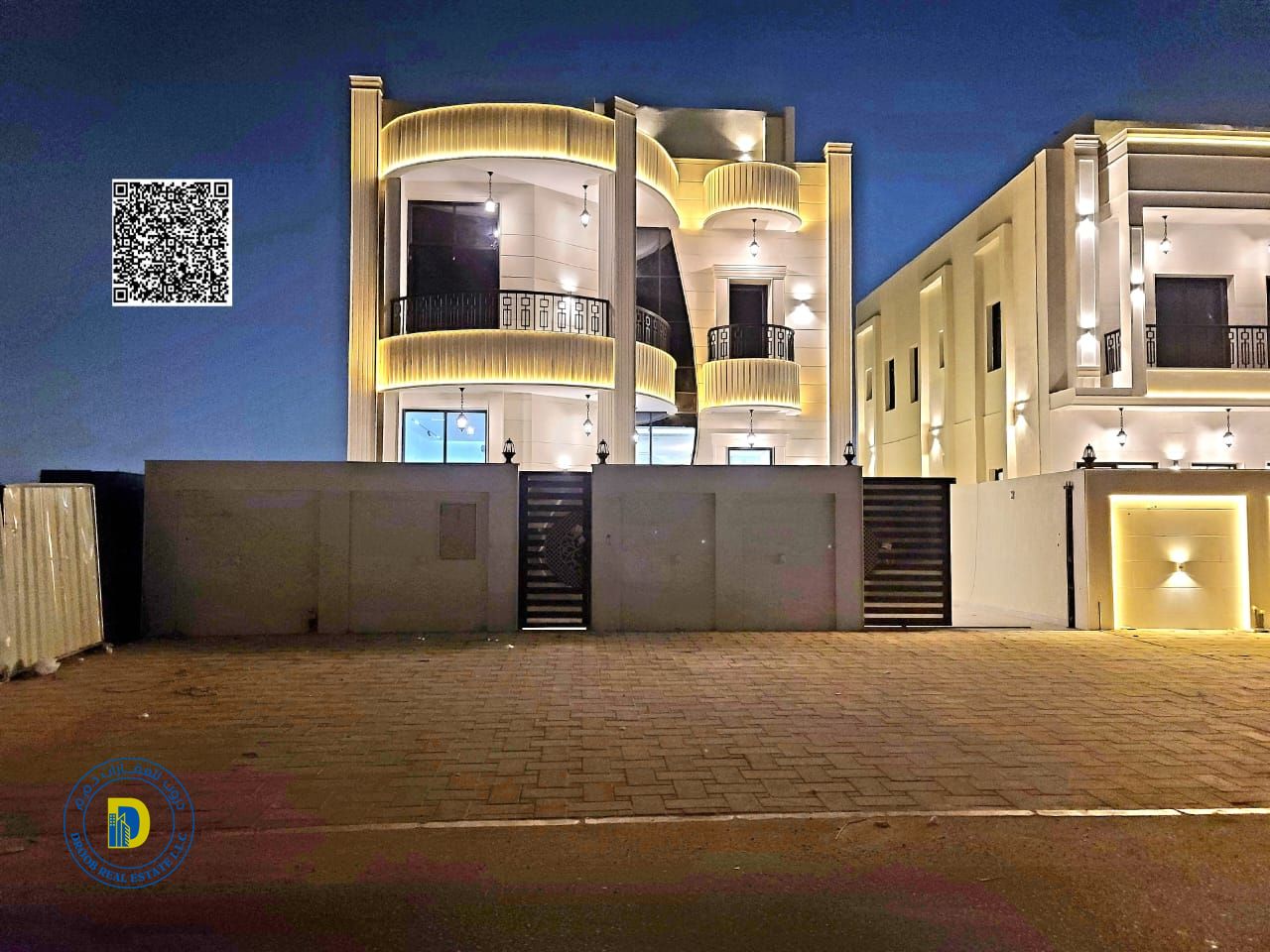 Enjoy luxury in Classic 5-bedroom villa with roof, including registration fees, in Al-Hailuo 2, freehold , and bank financing