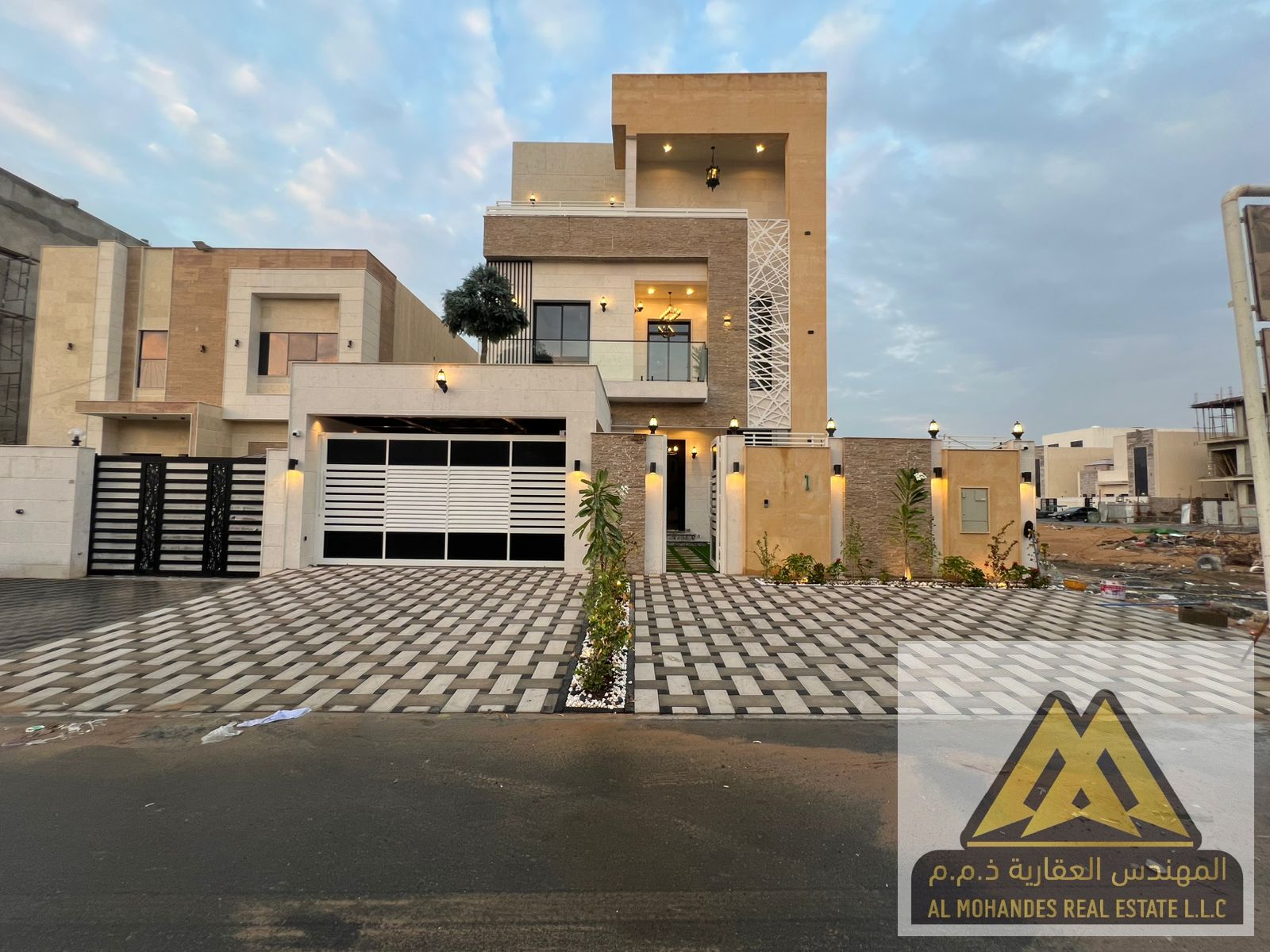 Excellent finishing | Air conditioning | Prime location | Swimming pool | Roof | Exceptional | Great price