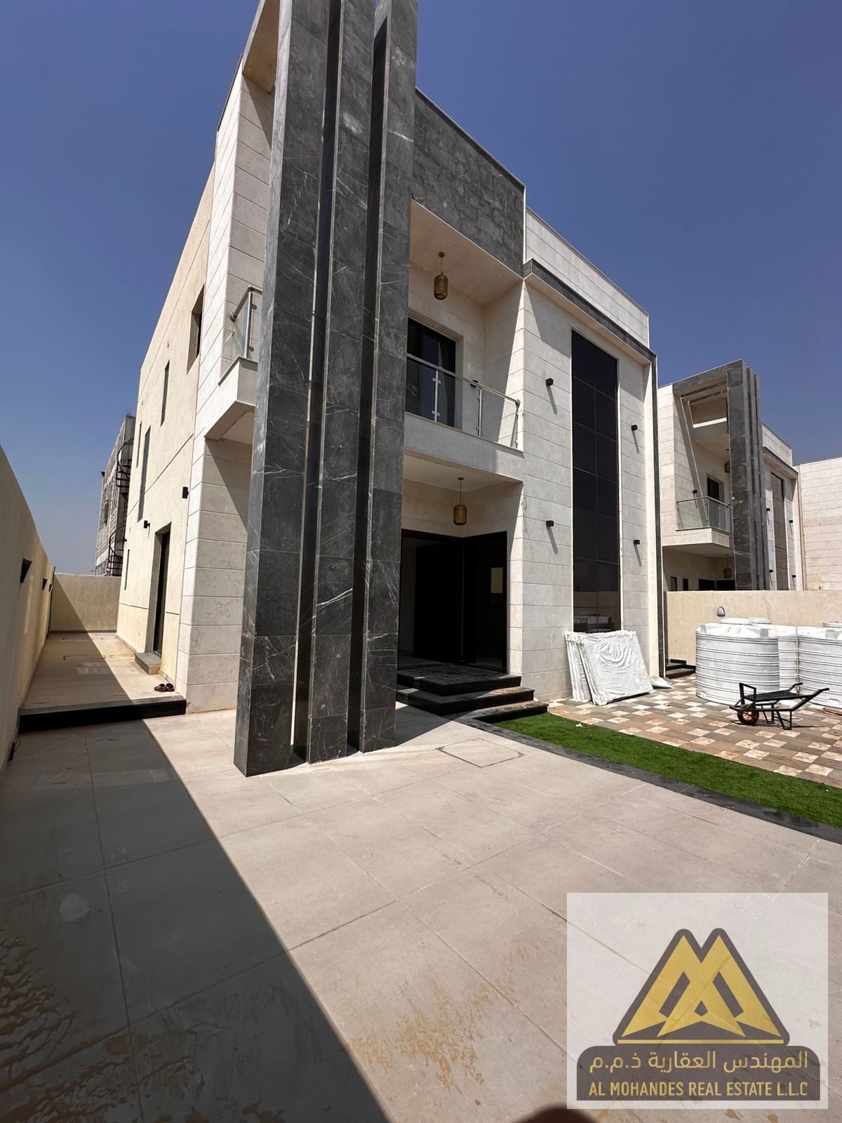 First occupant | Central air conditioning | Good space | Good location | High-end finishing