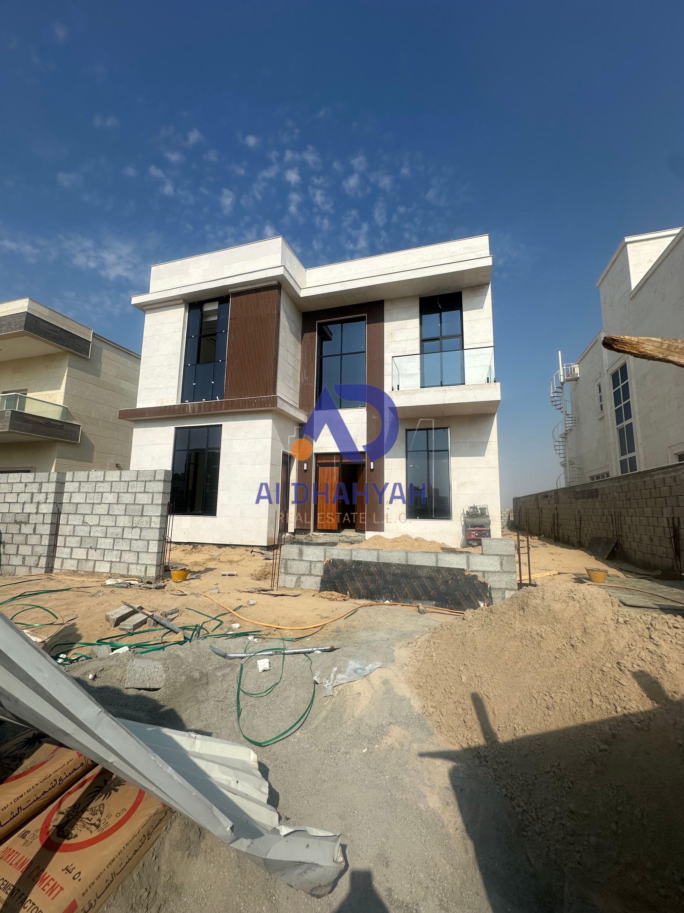 Villa in al hoshi perfect price and ready to move