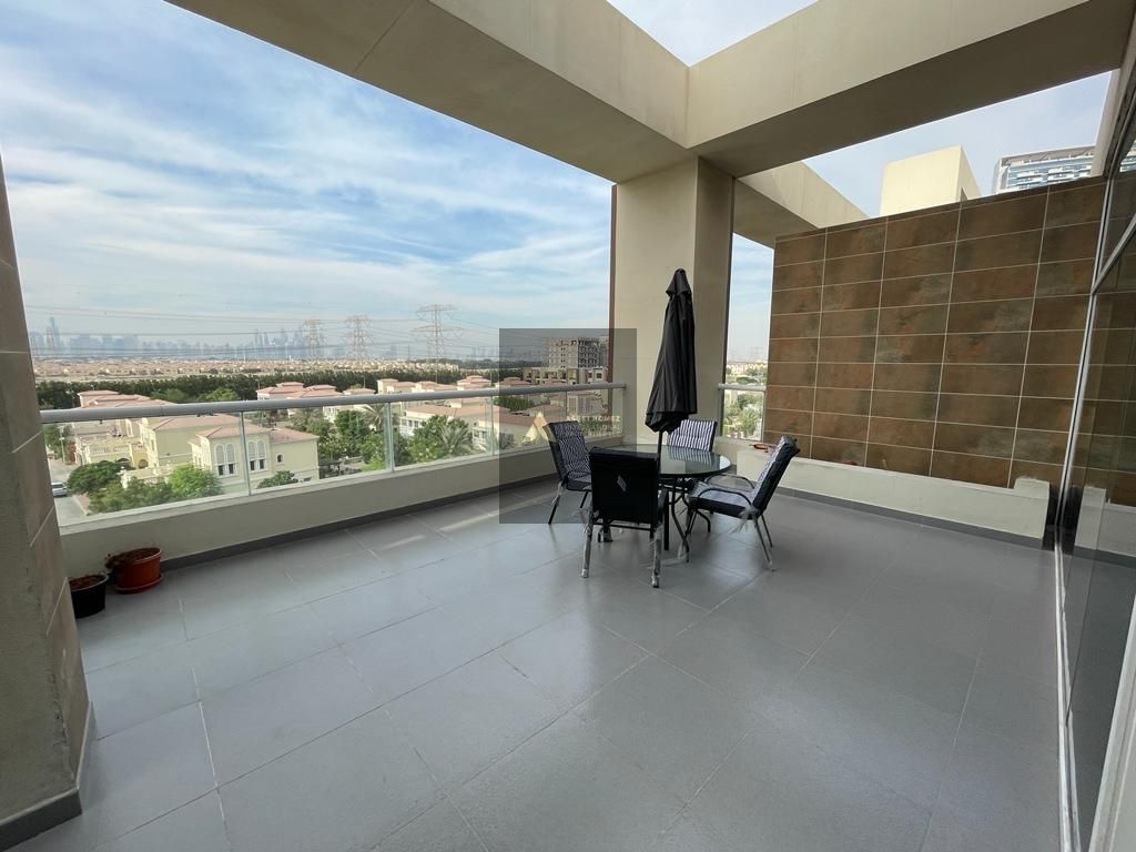 Vacant | Spacious Balcony | Villa Facing
