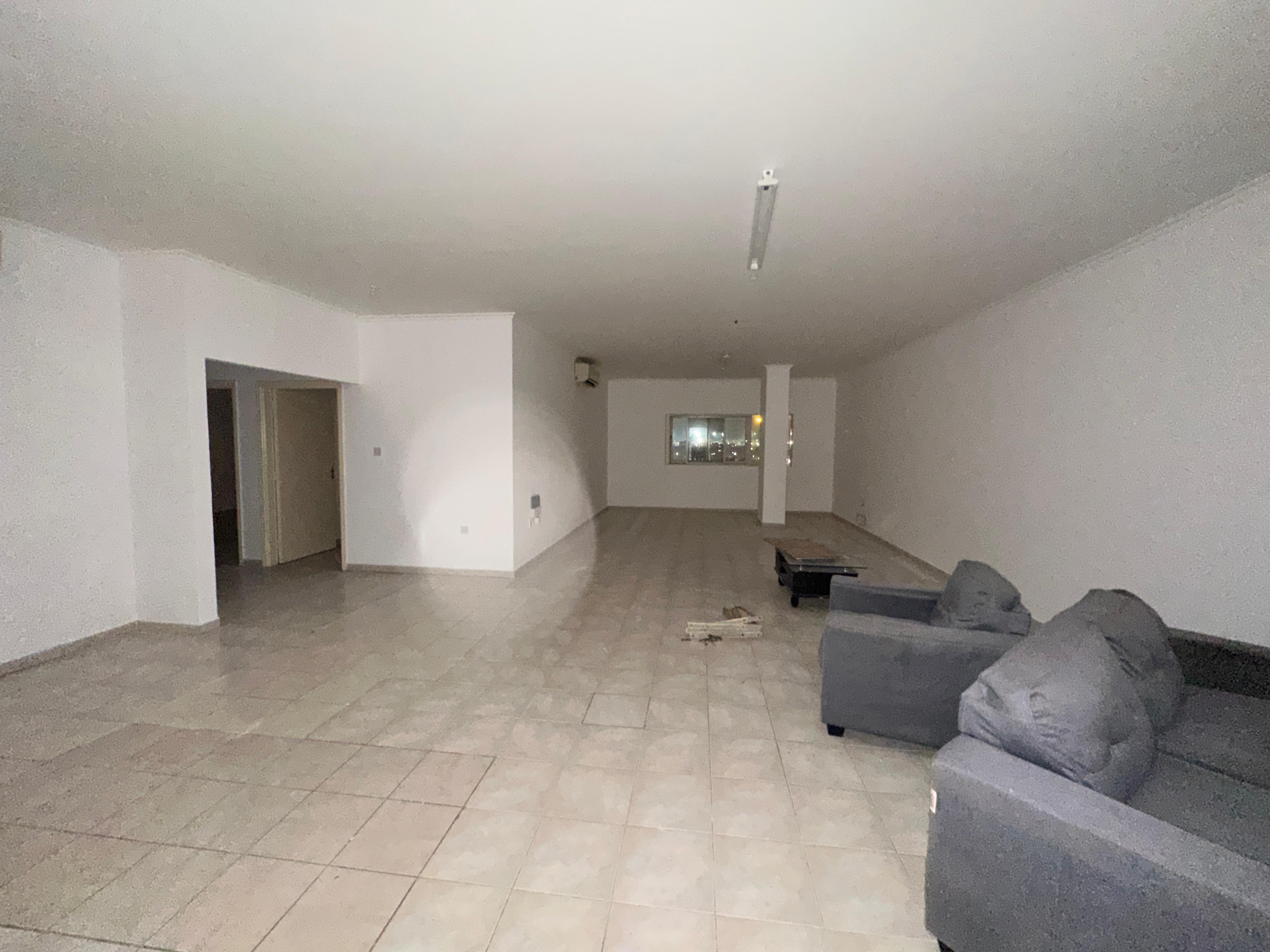 Spacious 2BHK With 2 Balconies 2 Washroom In 38990