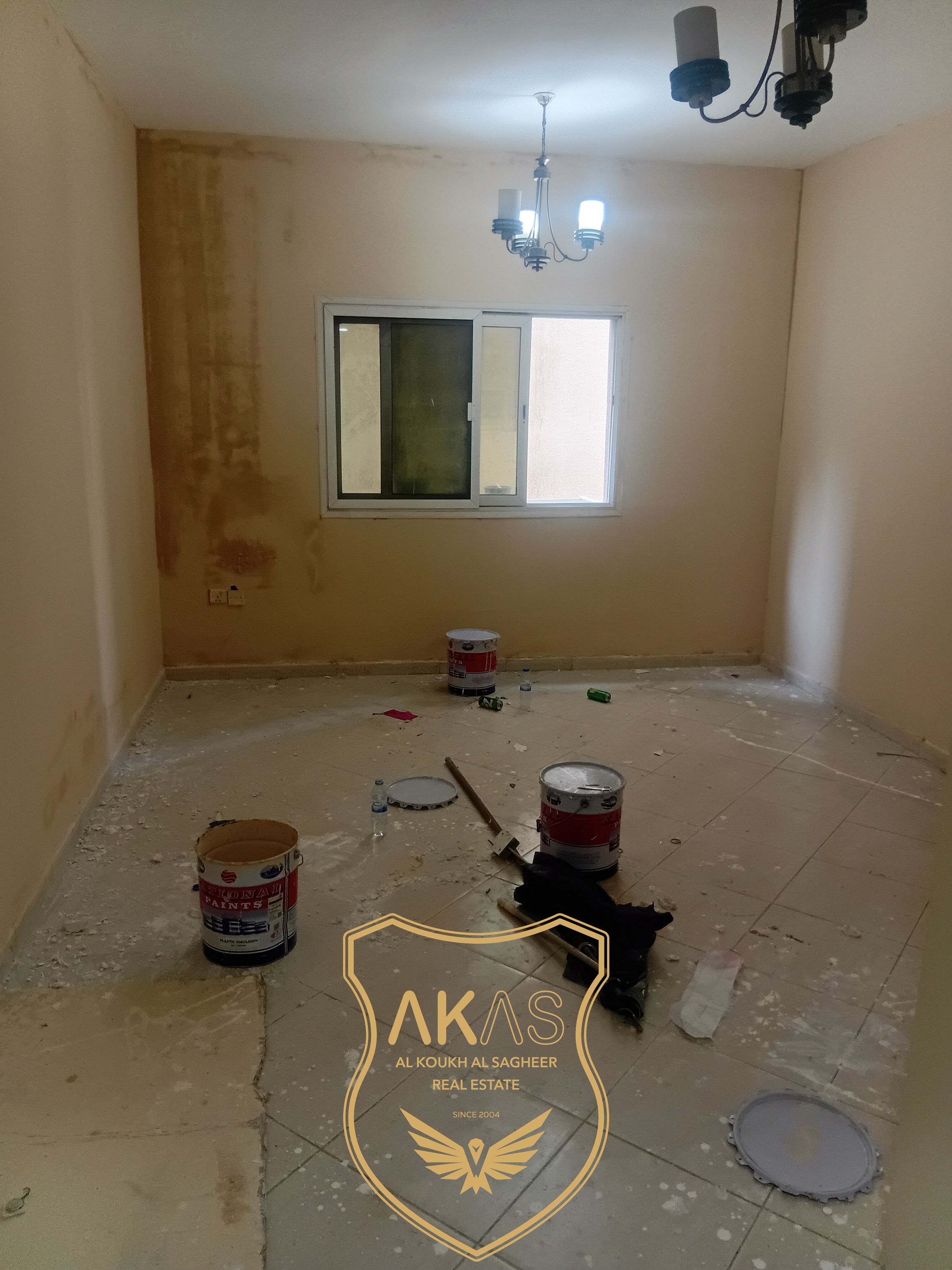 HOT OFFER 1BHK AVAILABLE FAMILY BUILDING 26k
